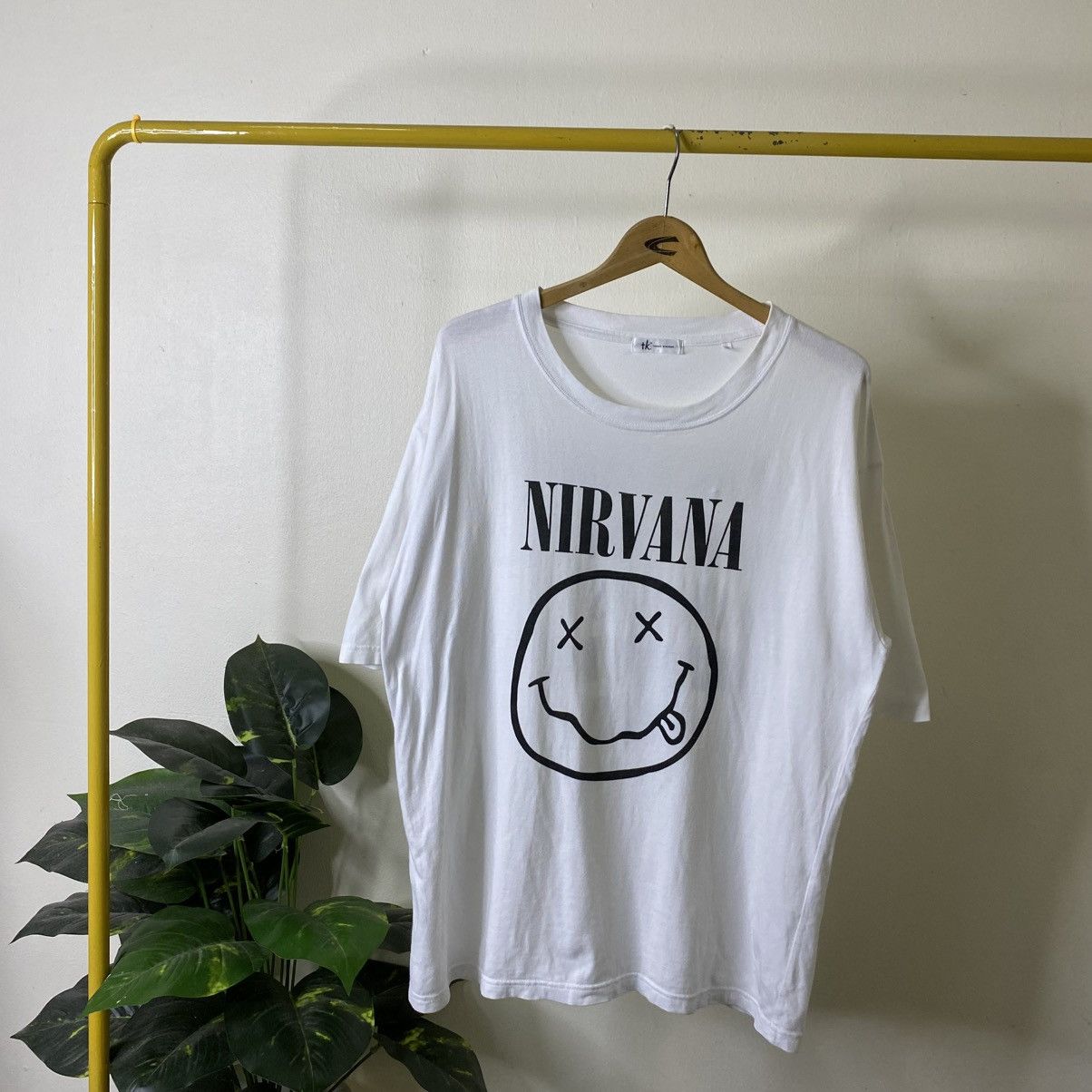 Takeo Kikuchi TK x Nirvana Smiley Collaboration T Shirt Grunge Size US XL / EU 56 / 4 - 1 Thumbnail