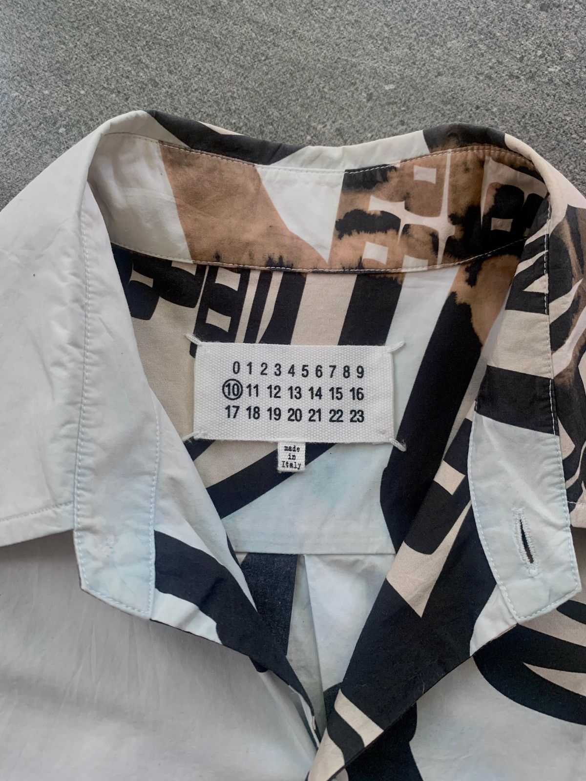 Maison Margiela FREE TAX! Telephone Printed Shirt Size US M / EU 48-50 / 2 - 12 Thumbnail