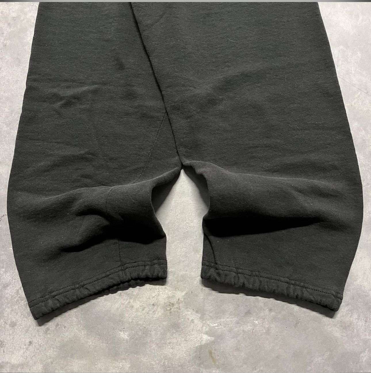 Japanese Brand Black baggy sweatpants Size US 34 / EU 50 - 4 Thumbnail