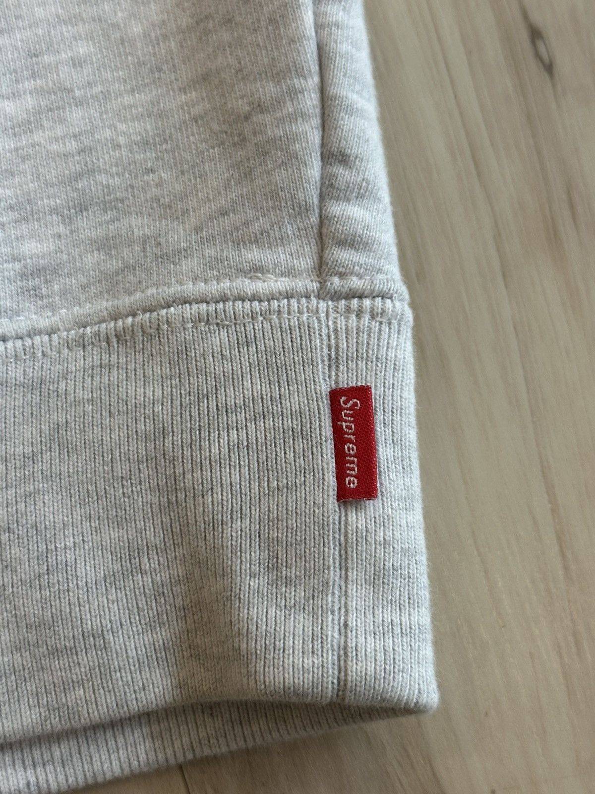 Supreme Supreme Embroidered S Hooded Sweatshirt Ash Grey Size Large Size US L / EU 52-54 / 3 - 3 Thumbnail
