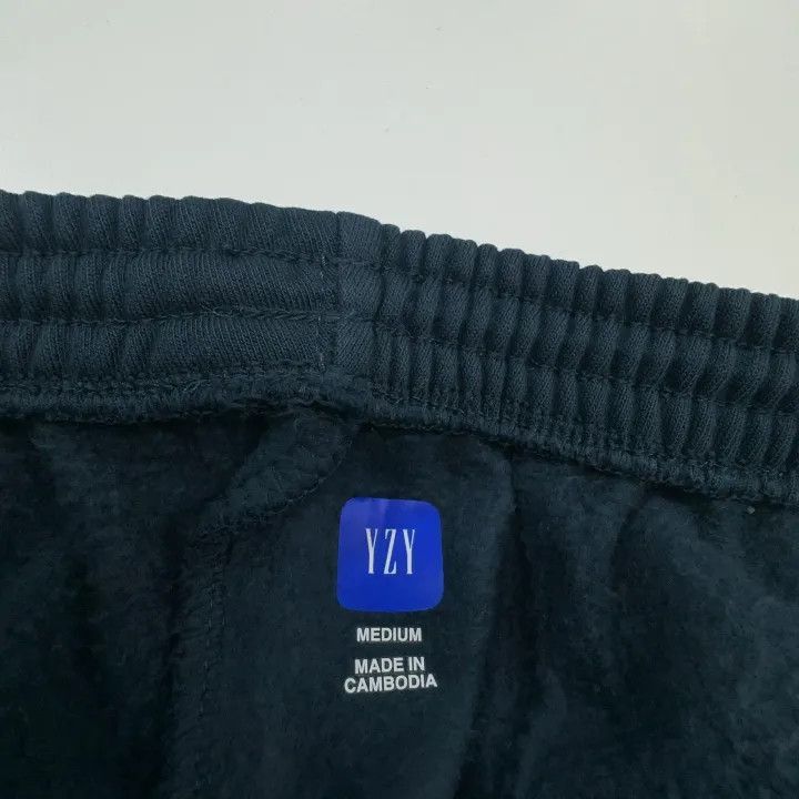 Other Balenciaga YEEZY x Gap x Balenciaga Casual Pants for Men - Size US 30 / EU 46 - 4 Thumbnail