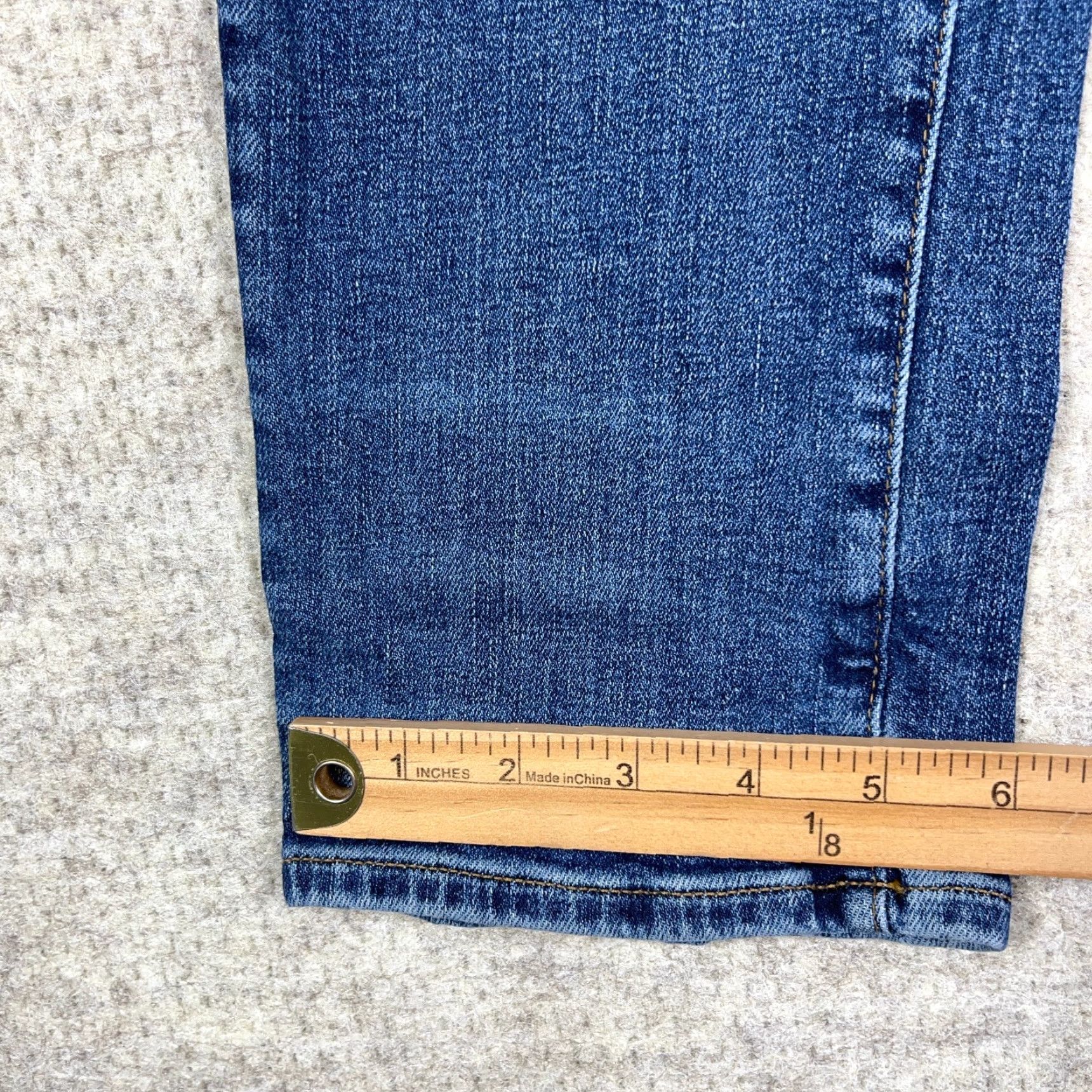 American Eagle Outfitters American Eagle Jeans Men 31x32 Slim Fit Straight Leg Distressed Faded Flex Holes Size US 31 - 7 Thumbnail