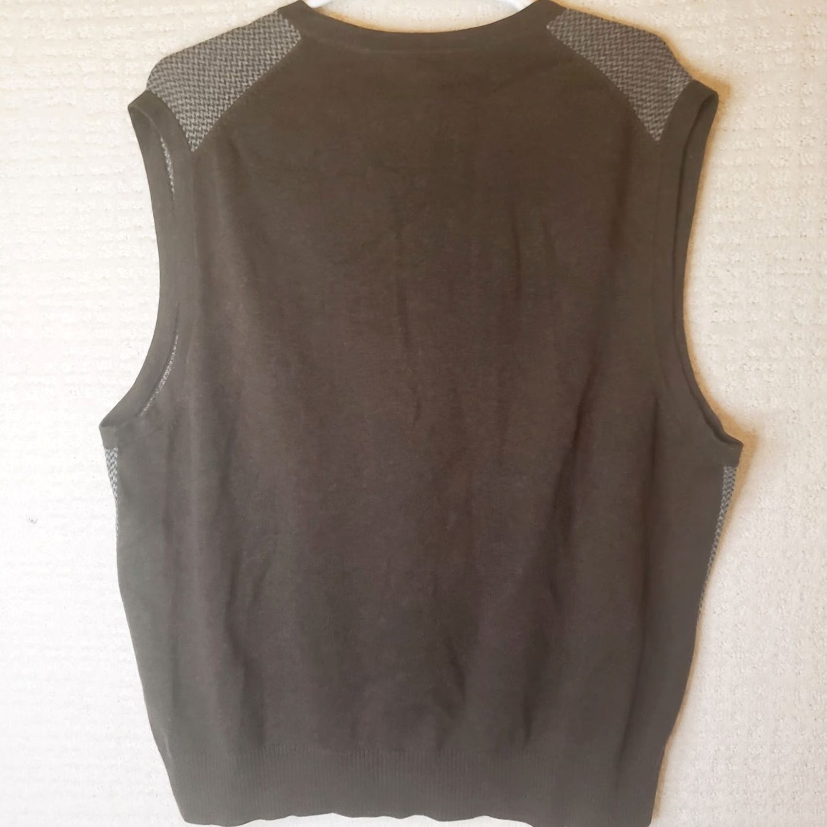 Lands' End Lands' End Sweater Vest Mens Large Brown Herringbone V-Neck Cotton Knit Clv Pullover Comfort Outdoor L Brown Mens Regular Vest Like New Pre-owned Size US L / EU 52-54 / 3 - 6 Thumbnail