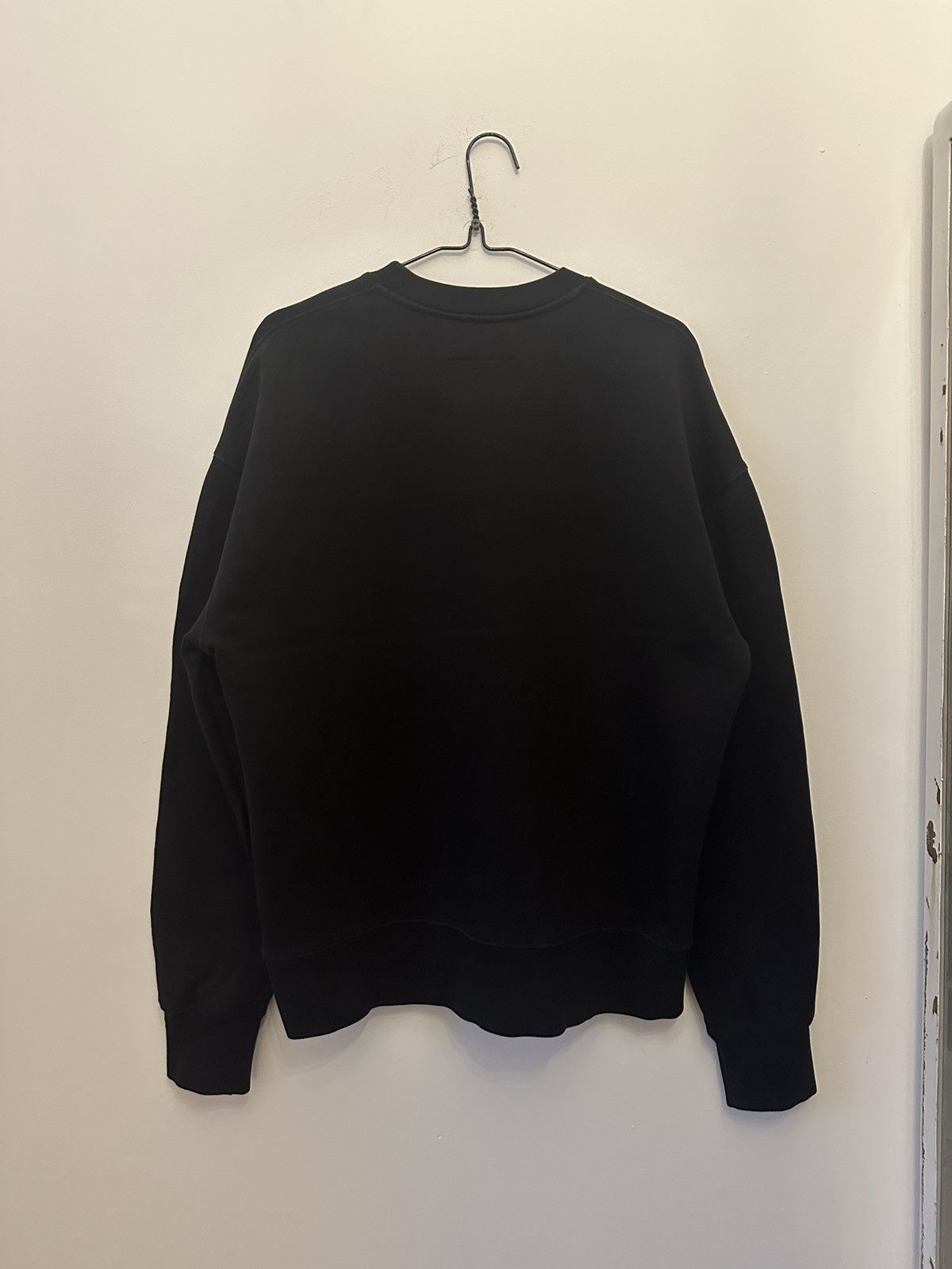 A-COLD-WALL* A-COLD-WALL* Essential Crewneck ACWMW080 BLACK Size US S / EU 44-46 / 1 - 3 Thumbnail