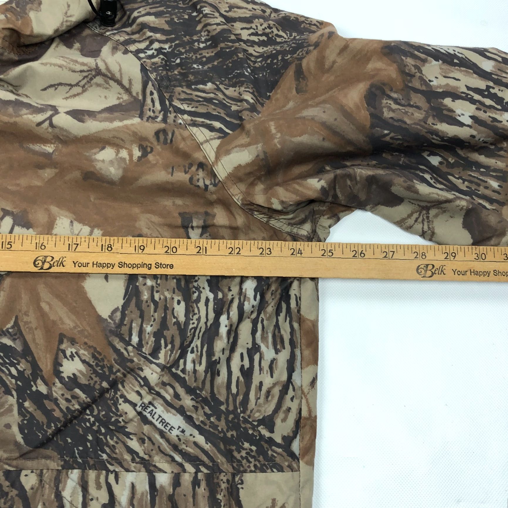 Walls Walls WATER-PRUF Realtree Camo Hunting Jacket Mens XL 46-48 Hooded Waterproof Parka Rain Coat Windproof Breathable Size US XL / EU 56 / 4 - 7 Thumbnail