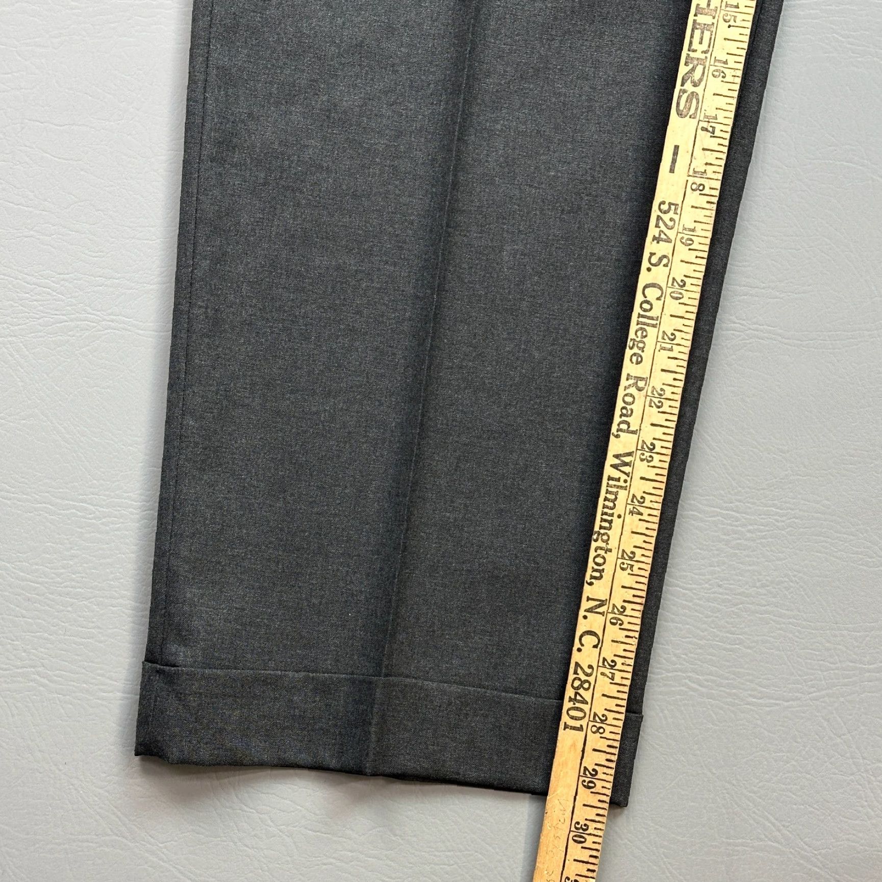 Ralph Lauren Lauren Ralph Lauren Pants Mens 36x30 Gray Wool Pleated Total Comfort Trouser Size US 36 / EU 52 - 4 Thumbnail