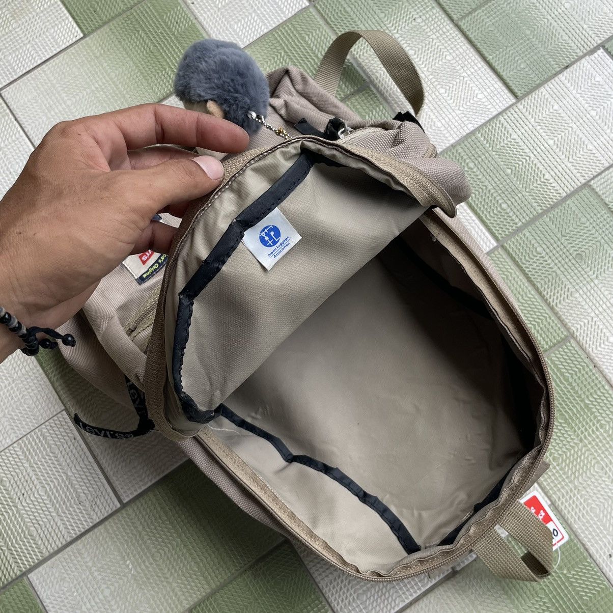 Japanese Brand × Levi's ❗️ RARE BEIGIE LEVIS X JAPAN LUGGAGE ASSOCIATION BACKPACK Size ONE SIZE - 14 Thumbnail