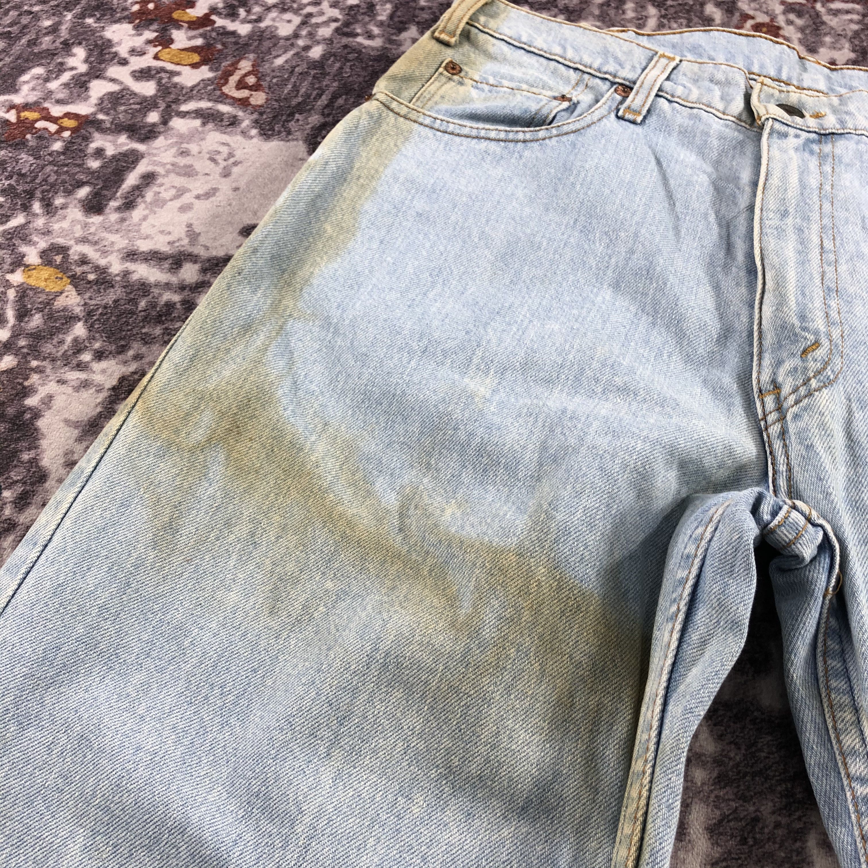 Levi's × Vintage Vintage 90s Light Wash Levis Jeans-JM2724 Size US 35 - 10 Thumbnail