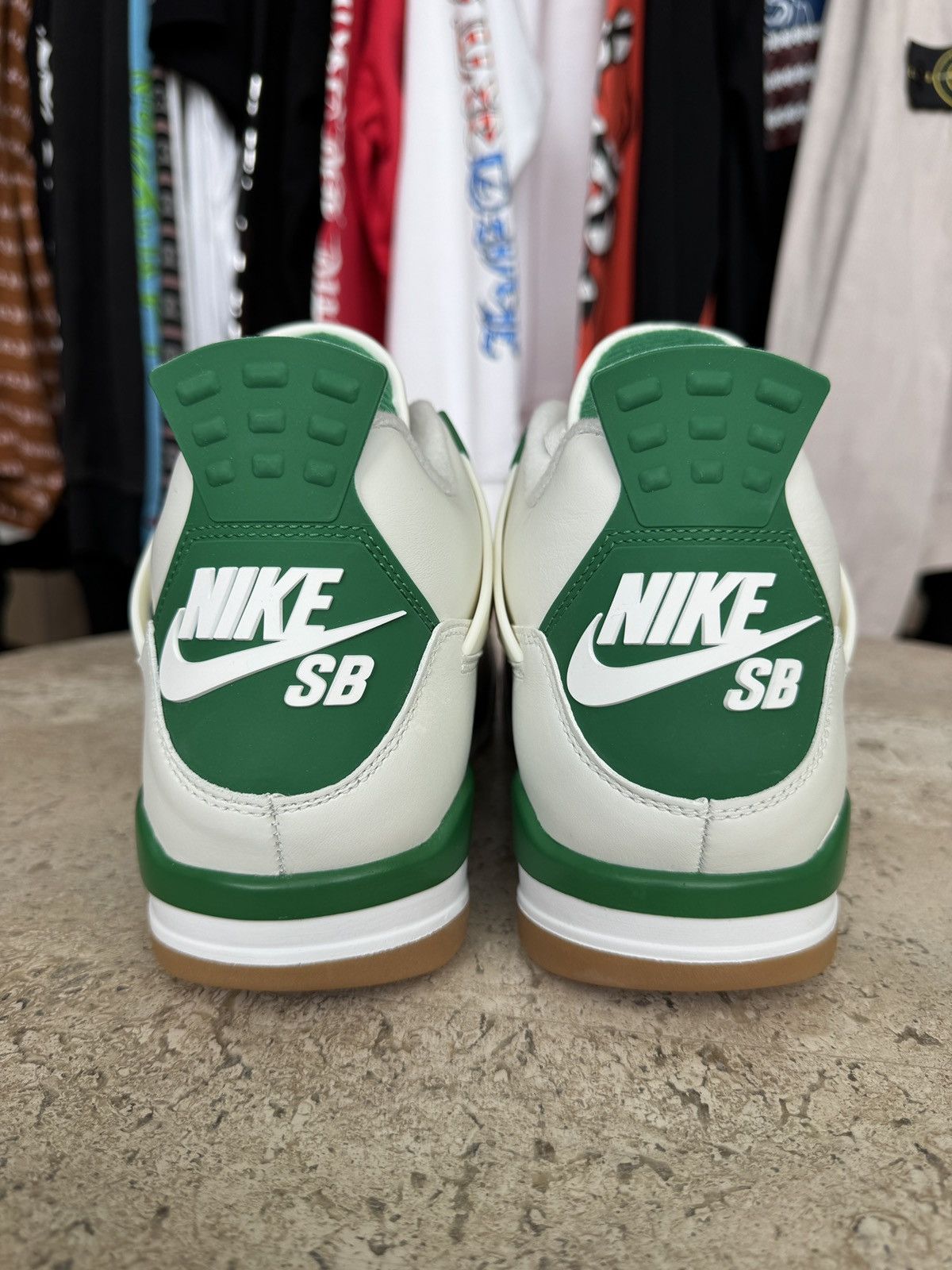 Jordan Brand Jordan 4 Retro SB Pine Green Size US 11 / EU 44 - 5 Thumbnail