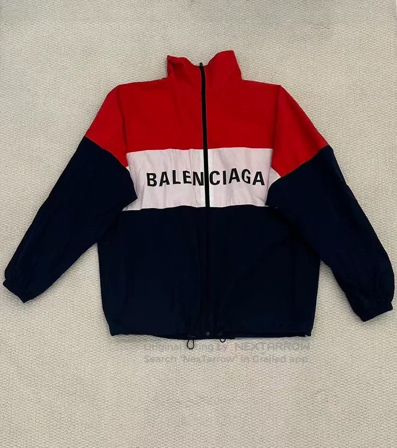 Balenciaga Balenciaga jacket Size XS / US 0-2 / IT 36-38 - 1 Thumbnail