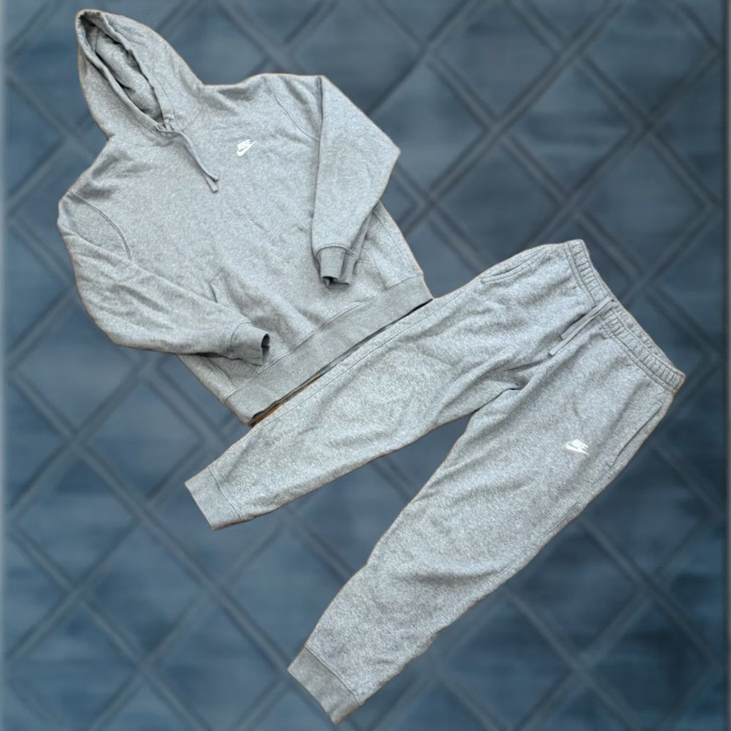 Nike Nike Club Fleece Hoodie & Pants Set Adult S/M Gray Sweatsuit 90s Mens Size US S / EU 44-46 / 1 - 1 Thumbnail