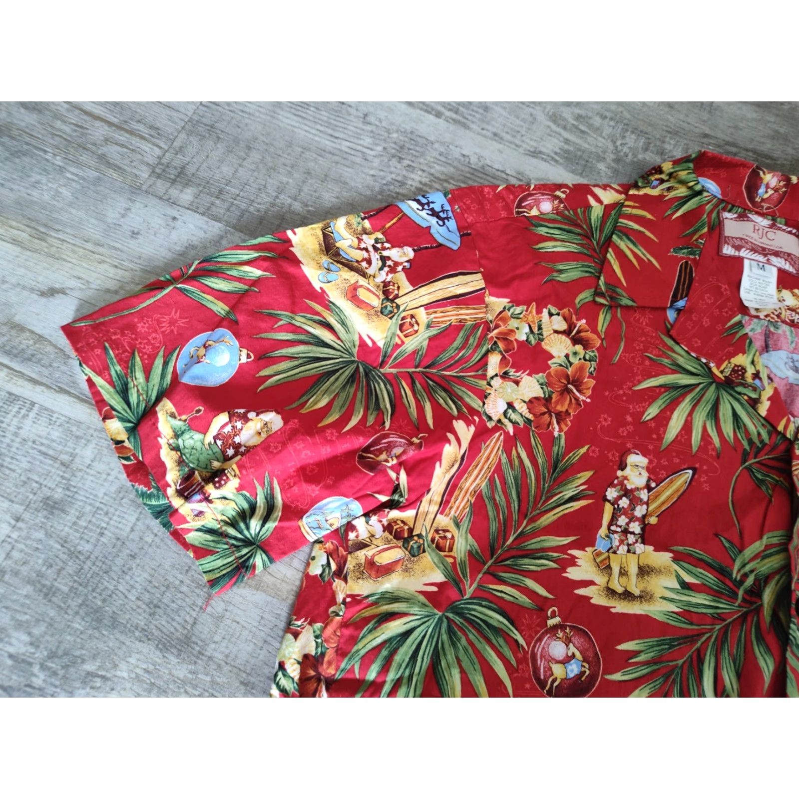 Vintage VINTAGE RJC Men's Hawaiian Shirt Short Sleeve Size M Tropical Floral Cotton Surfer Santa Claus Christmas Summer Fall Spring Made in USA Size US M / EU 48-50 / 2 - 5 Thumbnail
