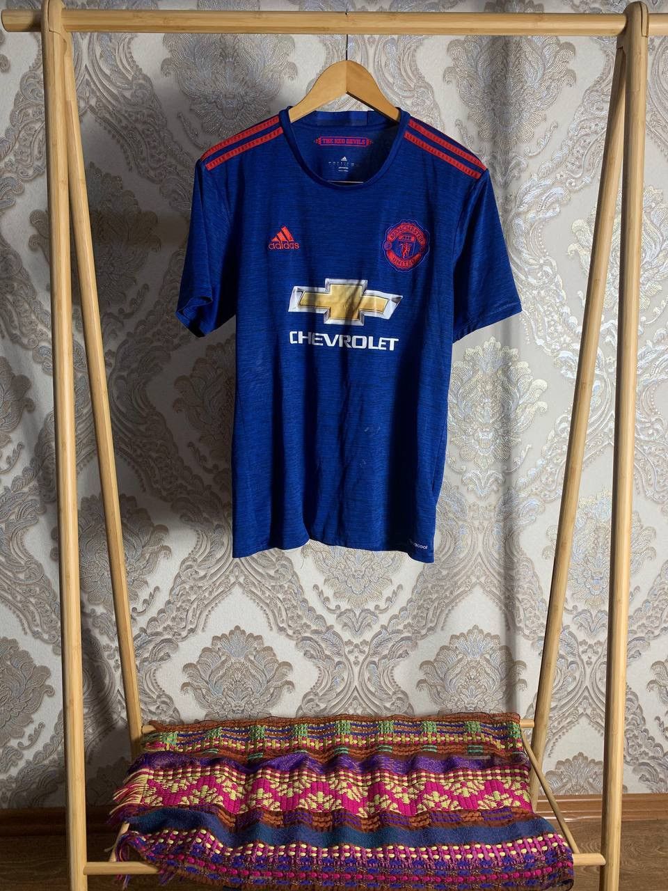 Adidas VINTAGE ADIDAS FC MANCHESTER UNITED ENGLAND SOCCER JERSEY Size US L / EU 52-54 / 3 - 1 Thumbnail