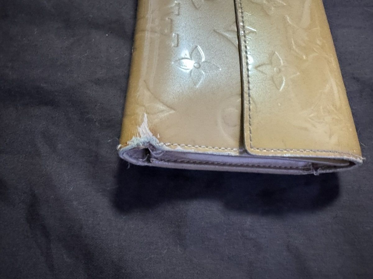 Louis Vuitton Louis Vuitton Wallet Size ONE SIZE - 2 Thumbnail