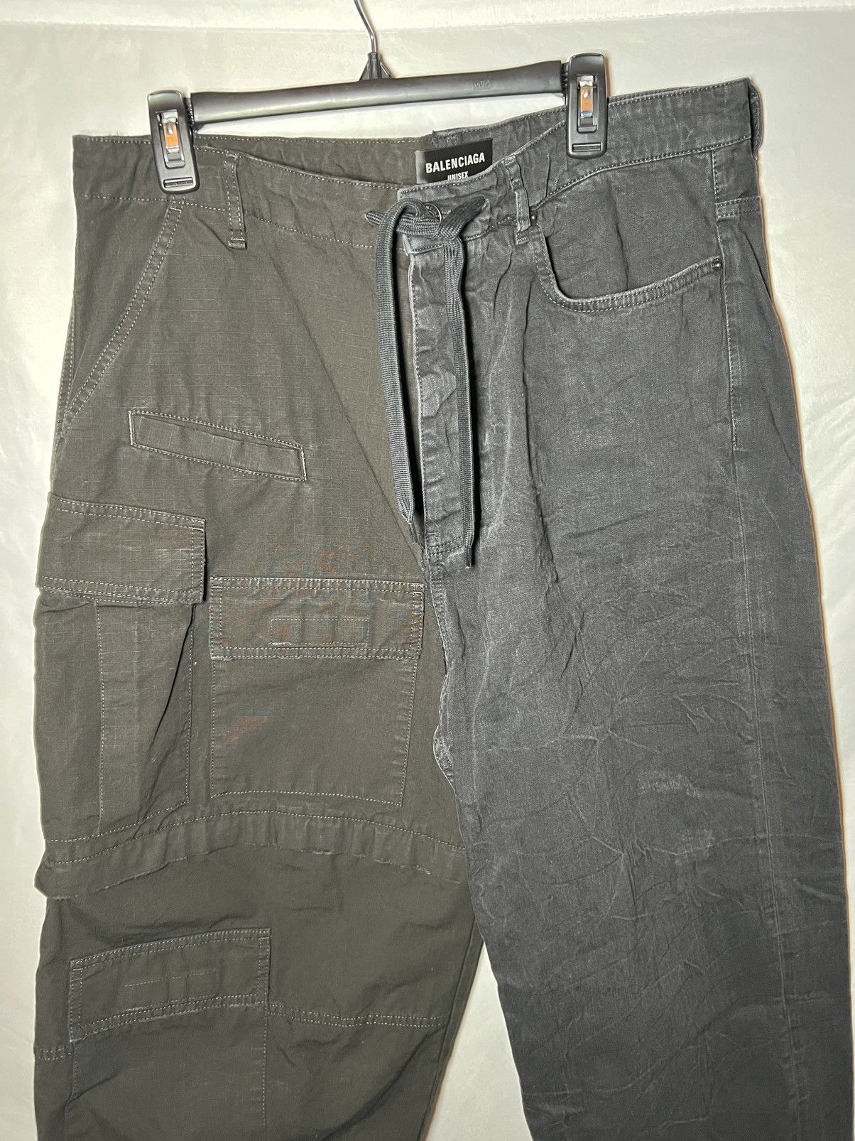 Balenciaga Balenciaga Fifty Fifty Cargo Pants Size US 30 / EU 46 - 2 Thumbnail