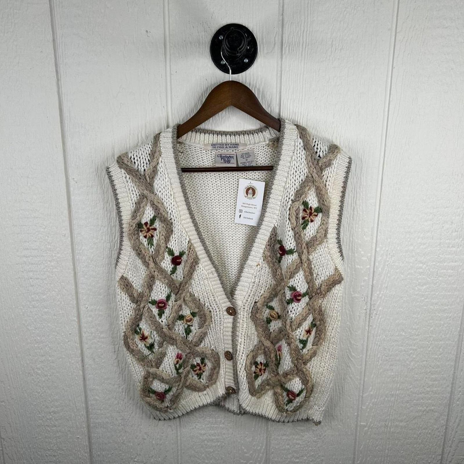 Other Vintage 90’s Hand-Made Rose Flowers Sweater Vest Size Medium Size M / US 6-8 / IT 42-44 - 1 Thumbnail
