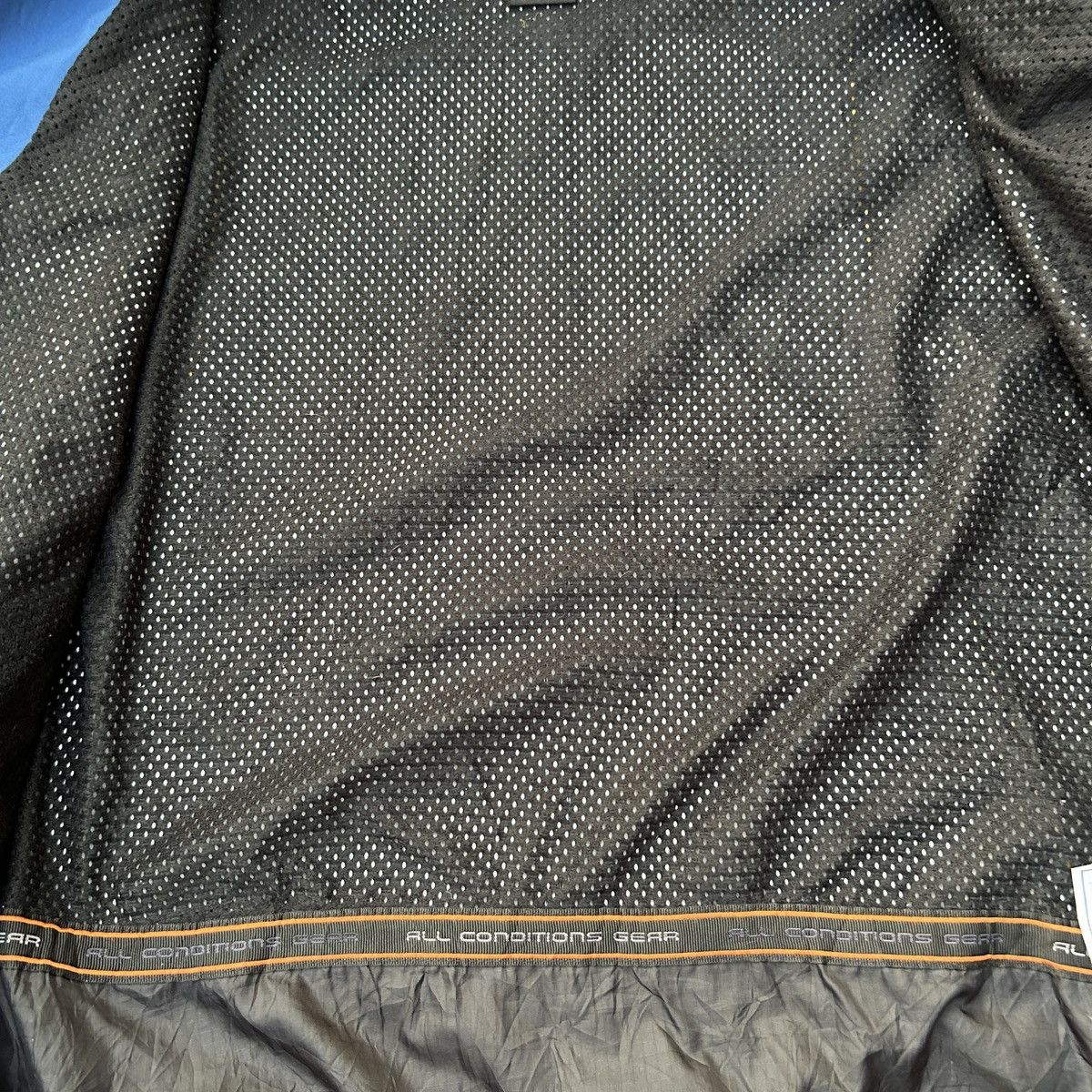Nike ACG Vintage Nike ACG Two Tone Storm-Fit Heavy Padded Jacket Size US XXL / EU 58 / 5 - 5 Thumbnail