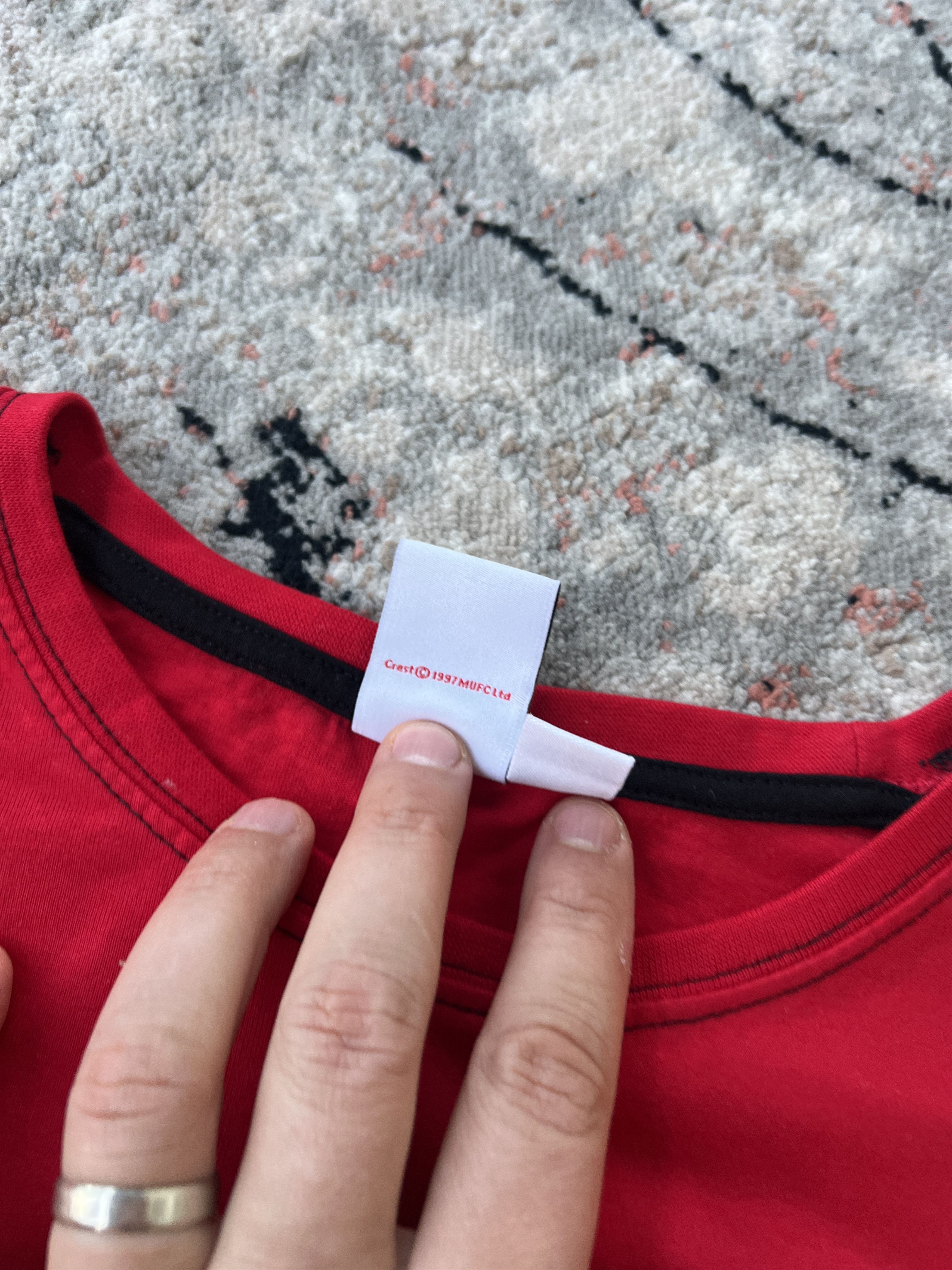 Other Manchester United Long Sleeve Size US XL / EU 56 / 4 - 7 Thumbnail