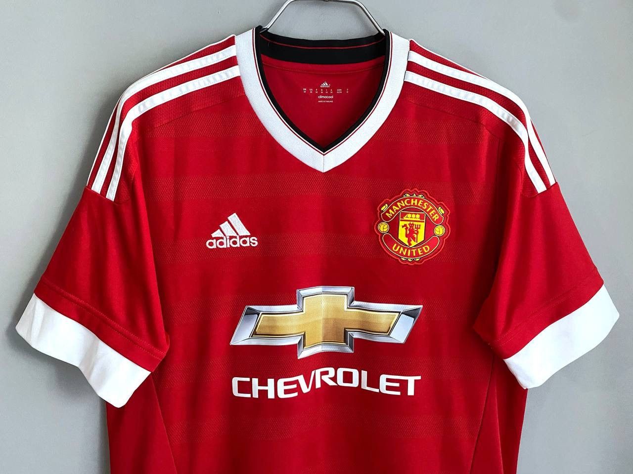 Adidas Manchester United 2015/16 Home Football Soccer Jersey Size M Size US M / EU 48-50 / 2 - 3 Thumbnail