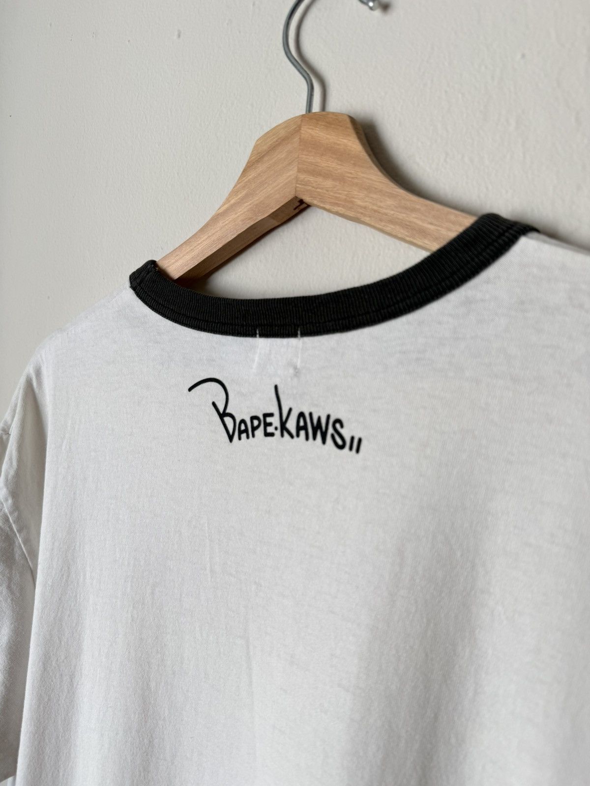Bape × Kaws Vintage Kaws x Bape Baby Milo T Shirt Sz L Made in Japan Size US L / EU 52-54 / 3 - 5 Thumbnail