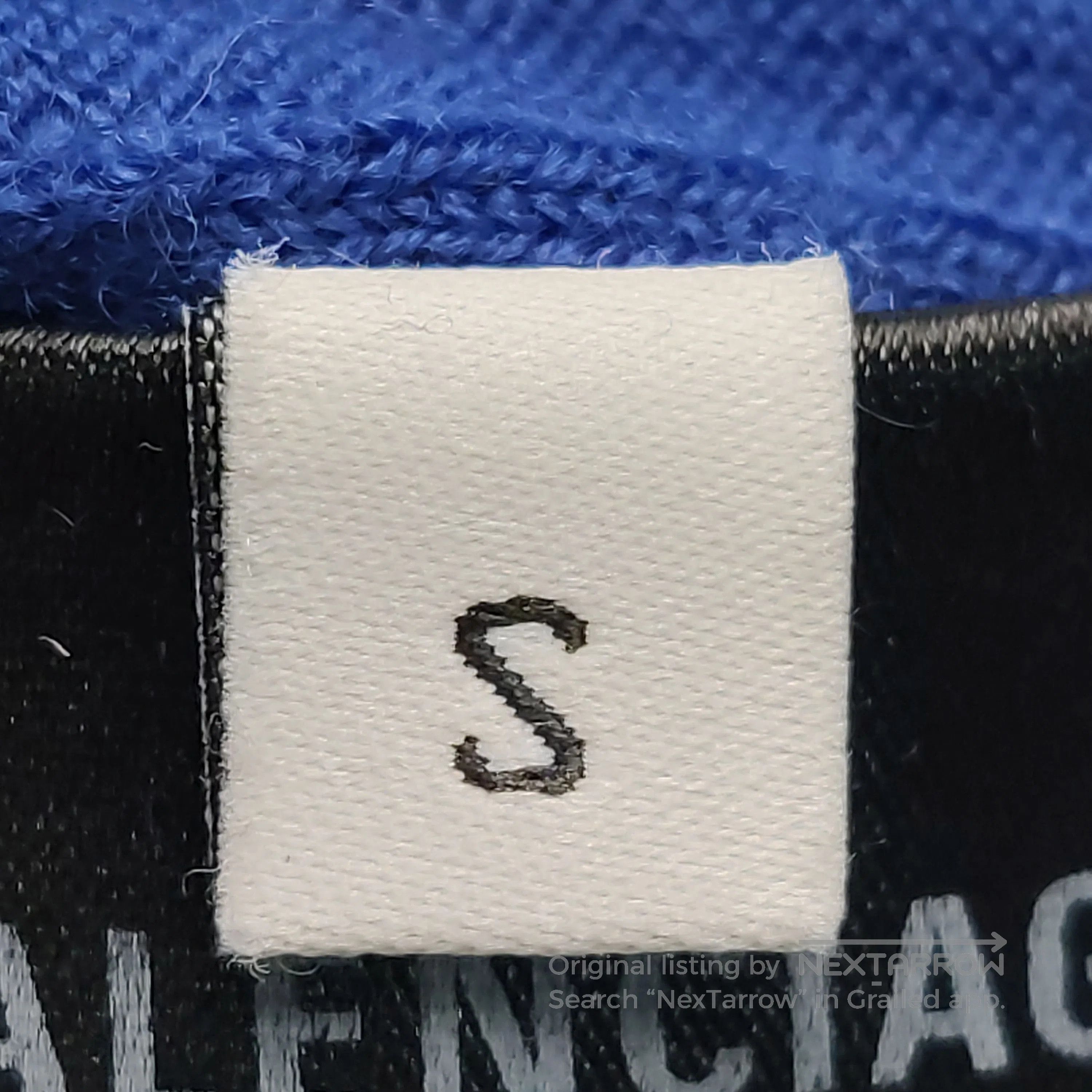 Balenciaga Balenciaga Wool Logo Round Neck Sweater S. Size US S / EU 44-46 / 1 - 6 Thumbnail