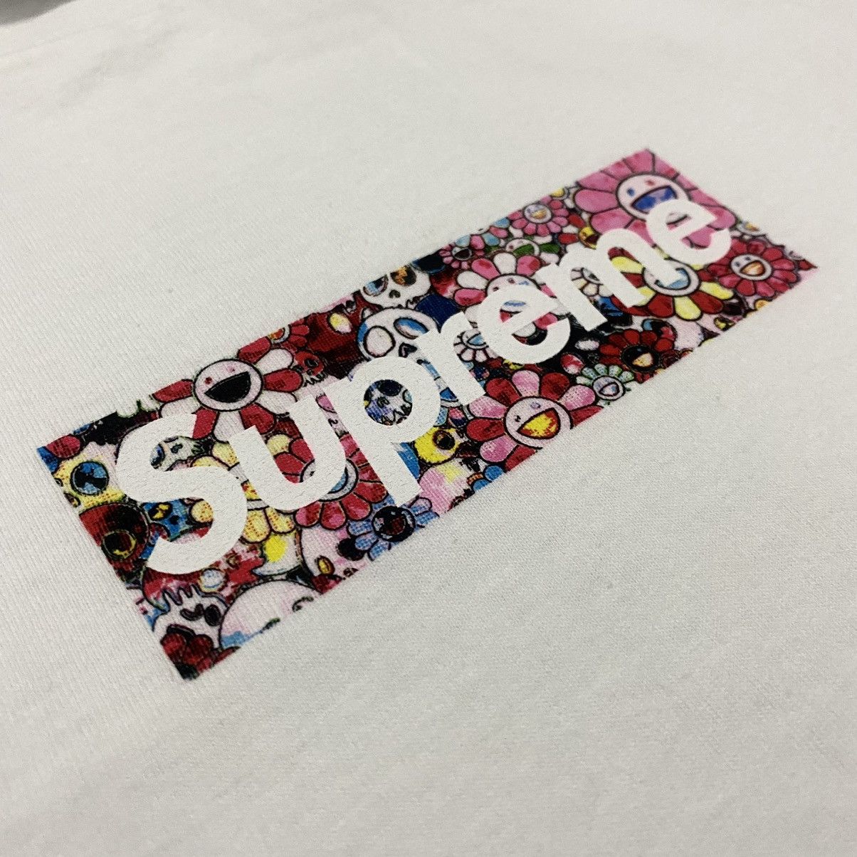 Supreme × Takashi Murakami SURPEME X TAKASHI MURAKAMI Box Logo Covid-19 Relief S/S '20 Size US M / EU 48-50 / 2 - 4 Thumbnail