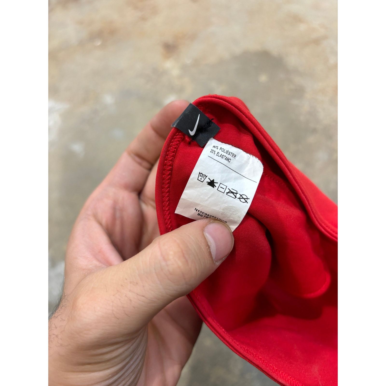 Supreme Supreme Red Nike Gator OS Used Size ONE SIZE - 2 Thumbnail
