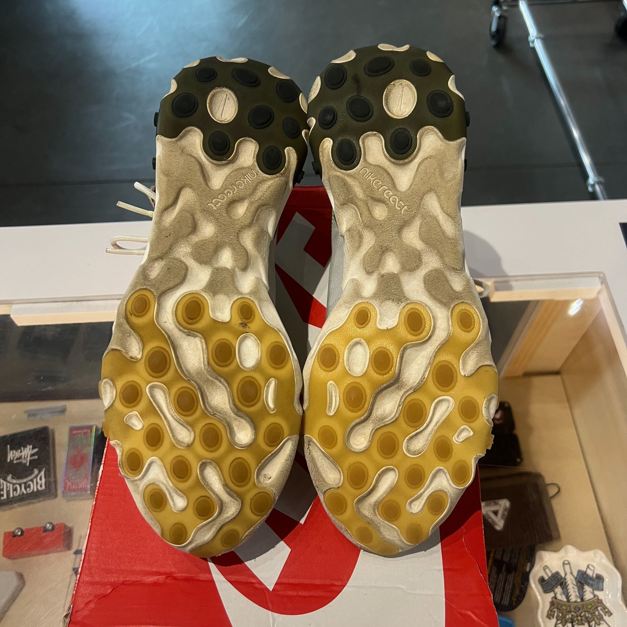 Nike Size 10.5 • Nike React Element 55 Spruce Volt Size US 10.5 / EU 43-44 - 4 Thumbnail