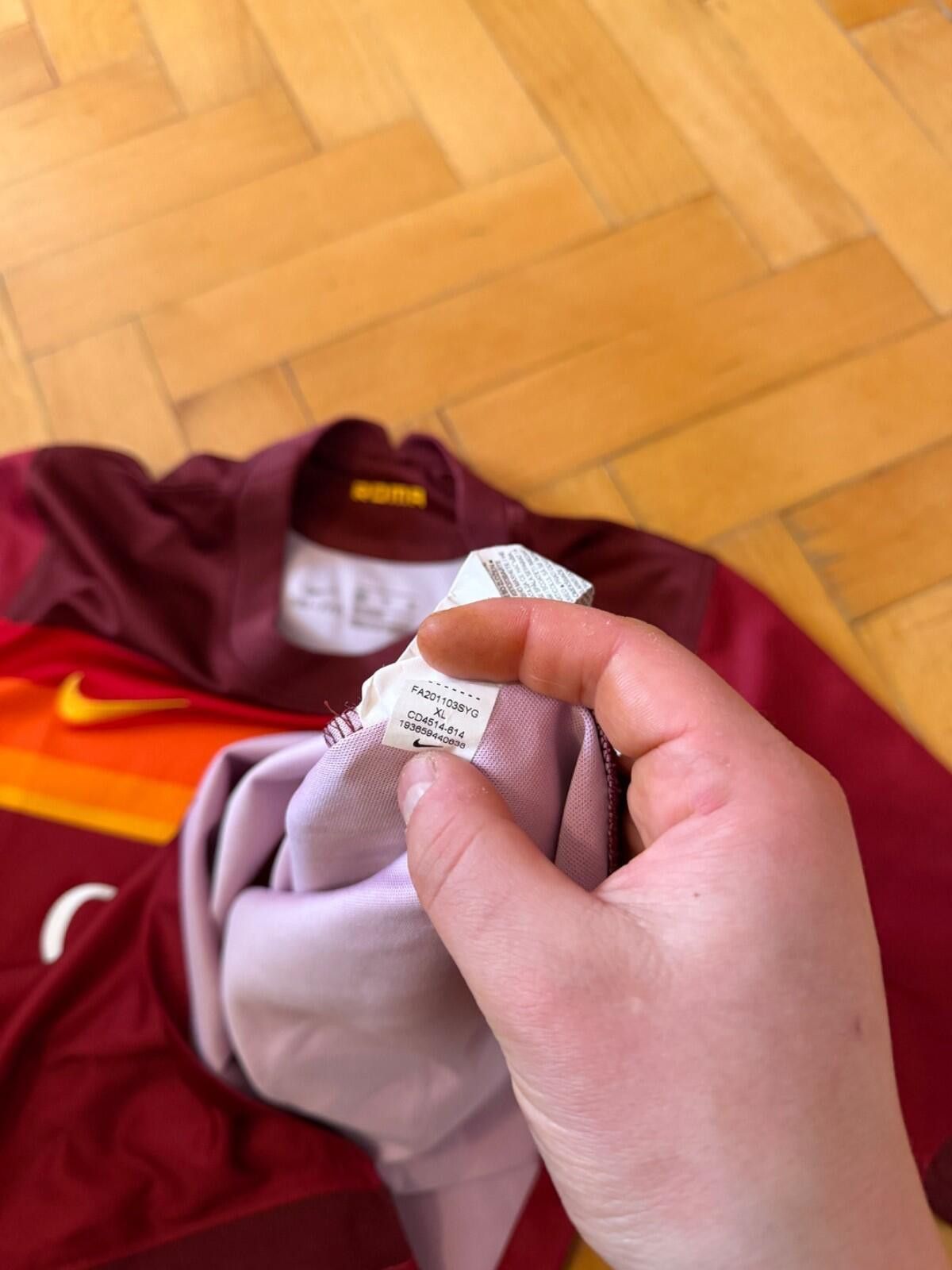 Nike Nike AS Roma 2020/21 Home Football Jersey Sz XL(Boys) Size US XS / EU 42 / 0 - 8 Thumbnail