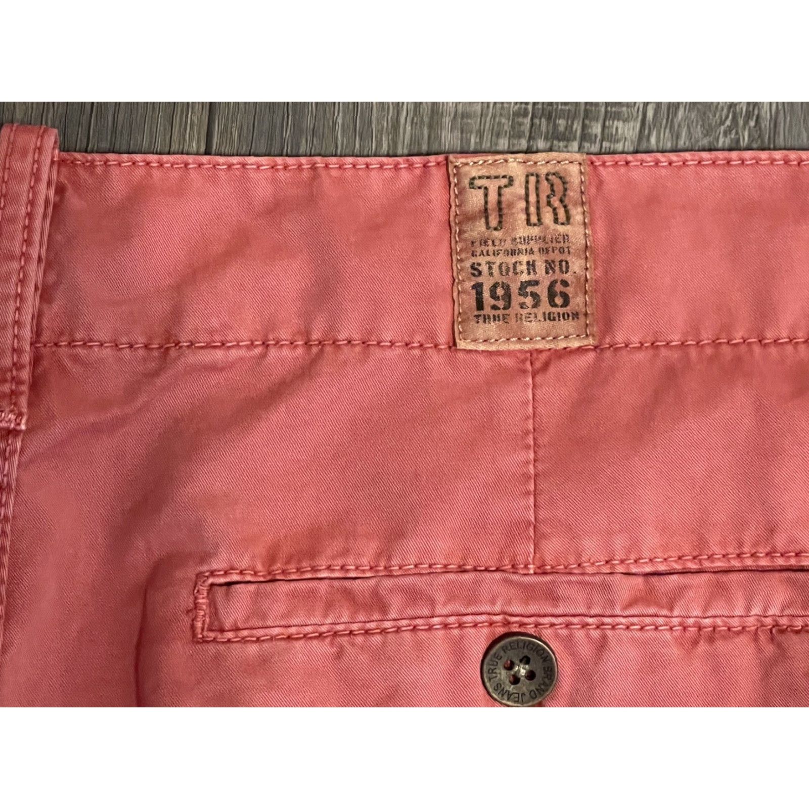 True Religion VINTAGE? Wait not vintage. True Religion Salmon Pants Men's 36x31 100% Cotton Straight Front Casual Pants Mens Salmon 36x31 Pants Size US 36 / EU 52 - 4 Thumbnail
