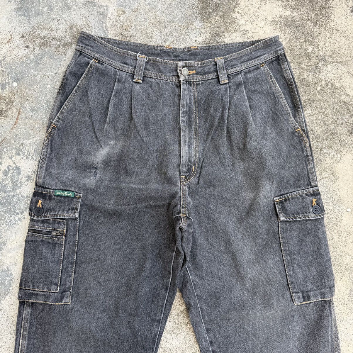 Japanese Brand VINTAGE EVENRIVER FADED BLACK JEAN DENIM CARGO PANTS Size US 34 / EU 50 - 2 Thumbnail