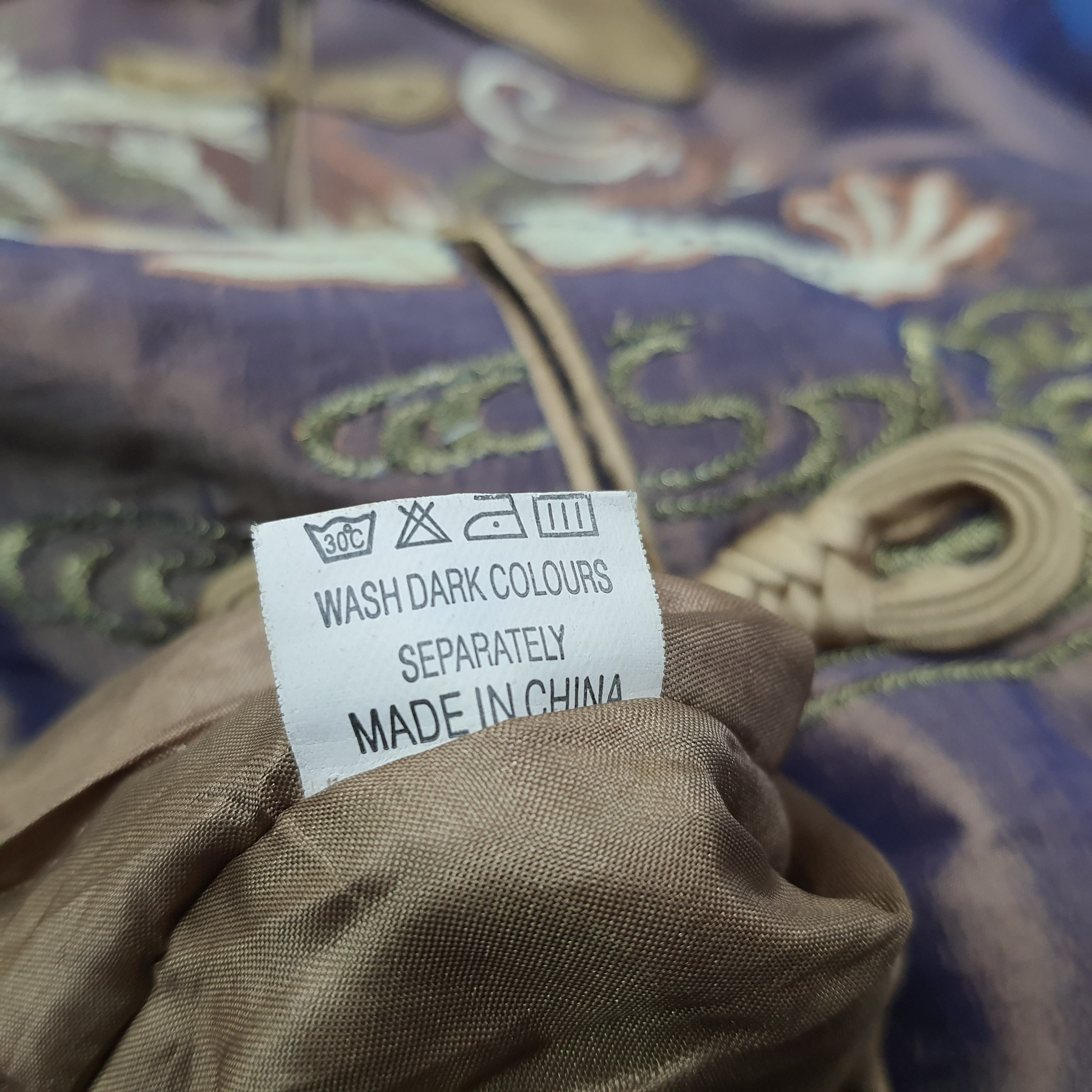 Vintage Vintage Men's Tang Suit Dragon Embroidery Chinese C254N21 Size US S / EU 44-46 / 1 - 5 Thumbnail