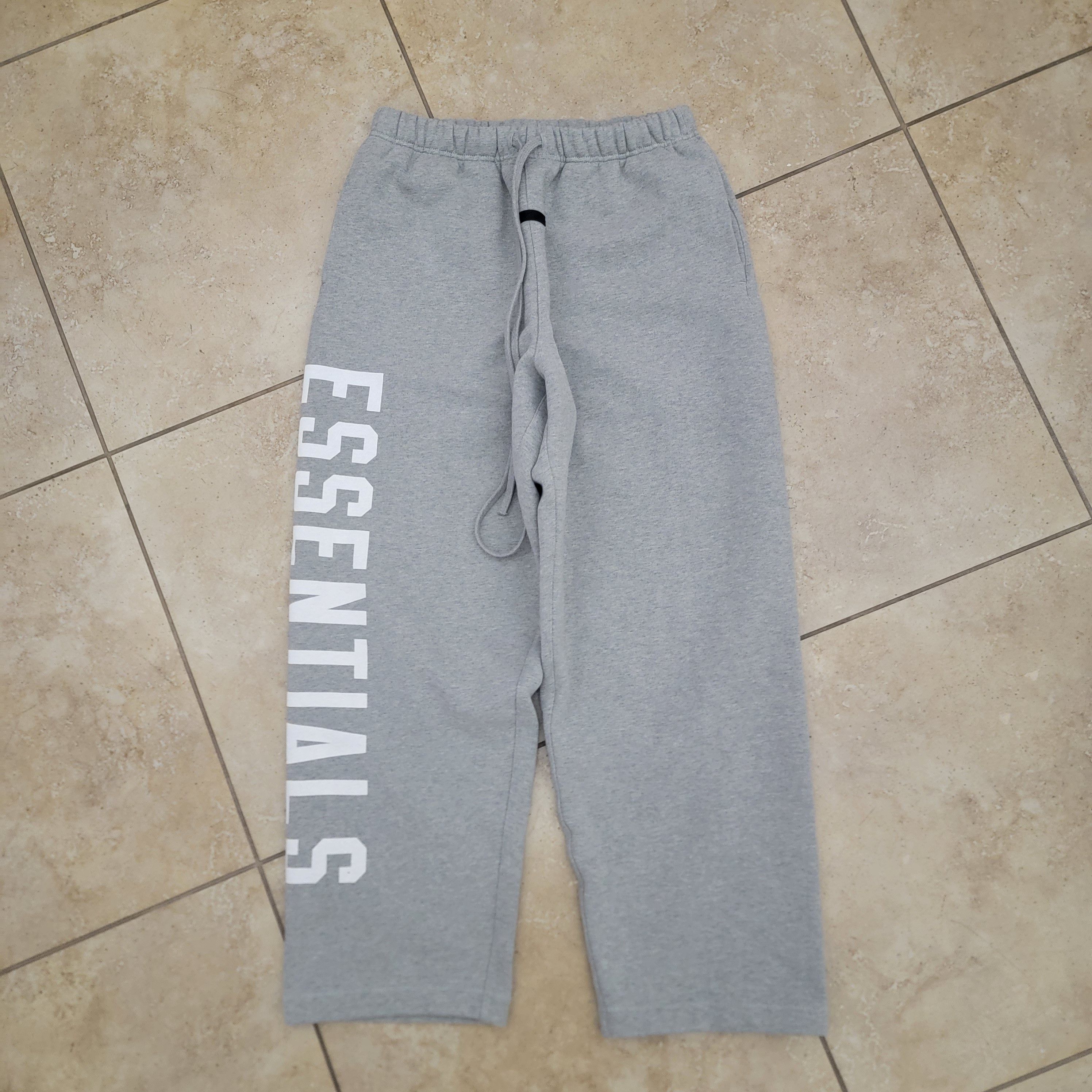 Essentials × Fear of God Fear Of God Essentials Relaxed Sweatpants Size US 33 - 2 Thumbnail