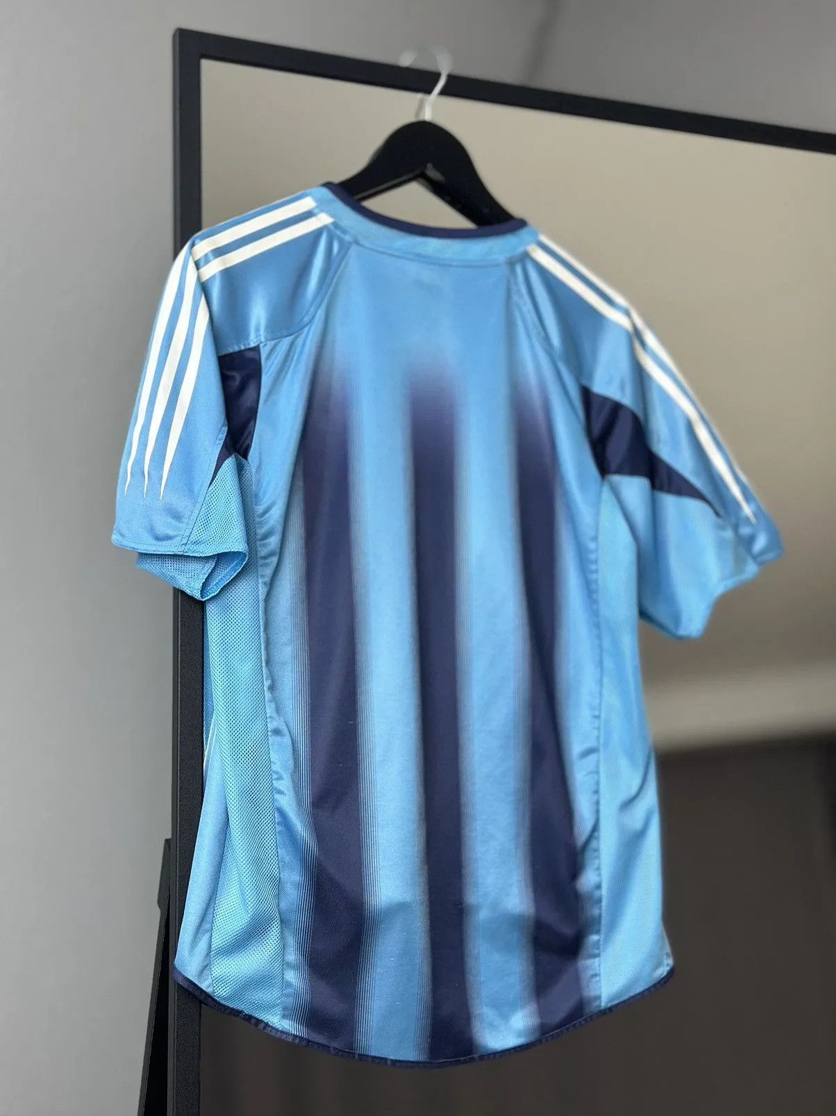 Adidas ADIDAS OLYMPIQUE MARSEILLE 2004/05 AWAY JERSEY MARSYLIA Size US M / EU 48-50 / 2 - 13 Thumbnail