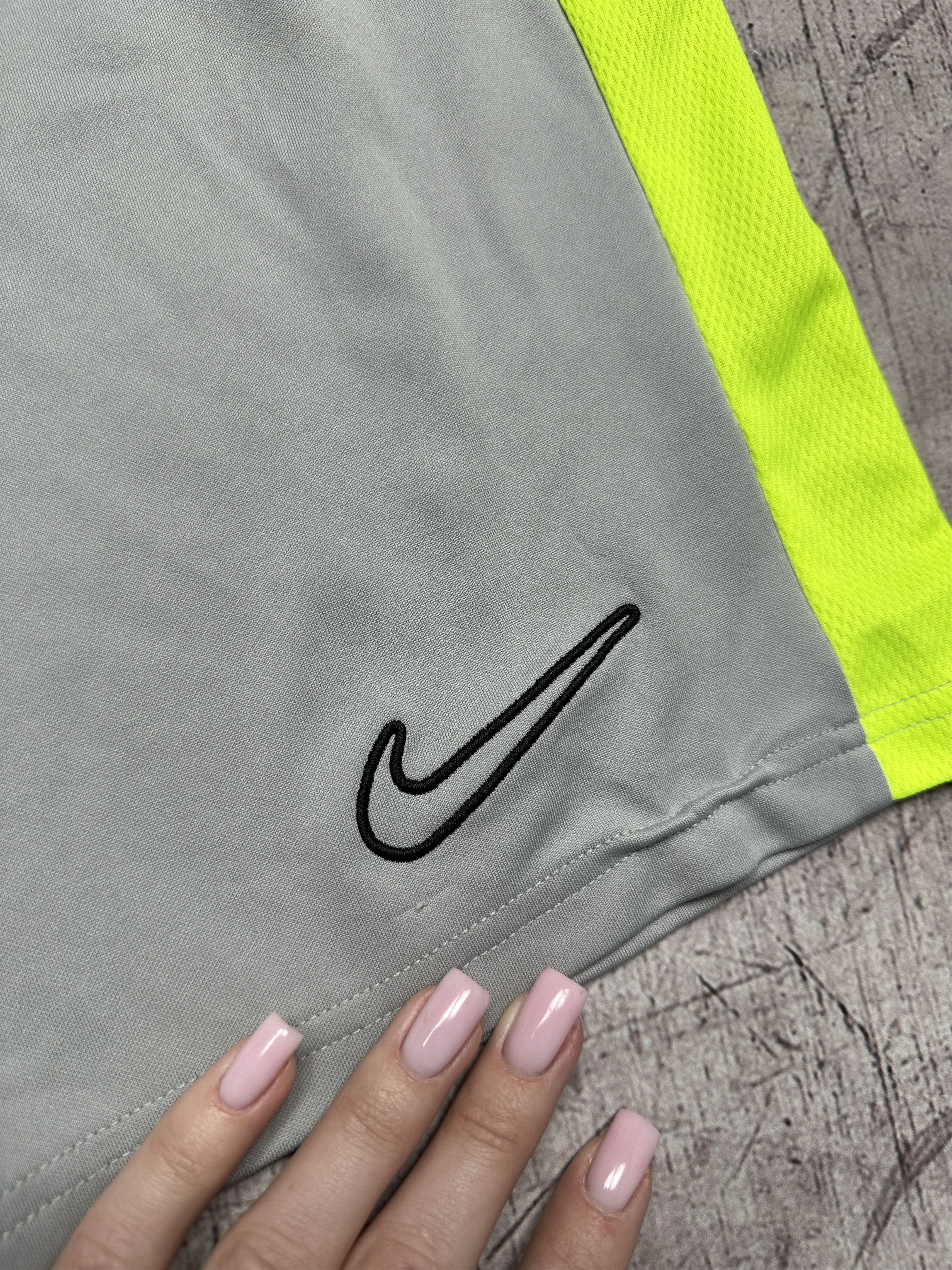 Nike Nike Dri Fit Mens Shorts Size US 34 / EU 50 - 3 Thumbnail