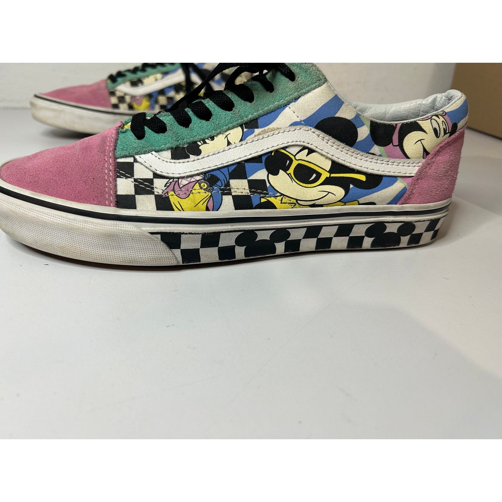 Disney vans shoes shops mens