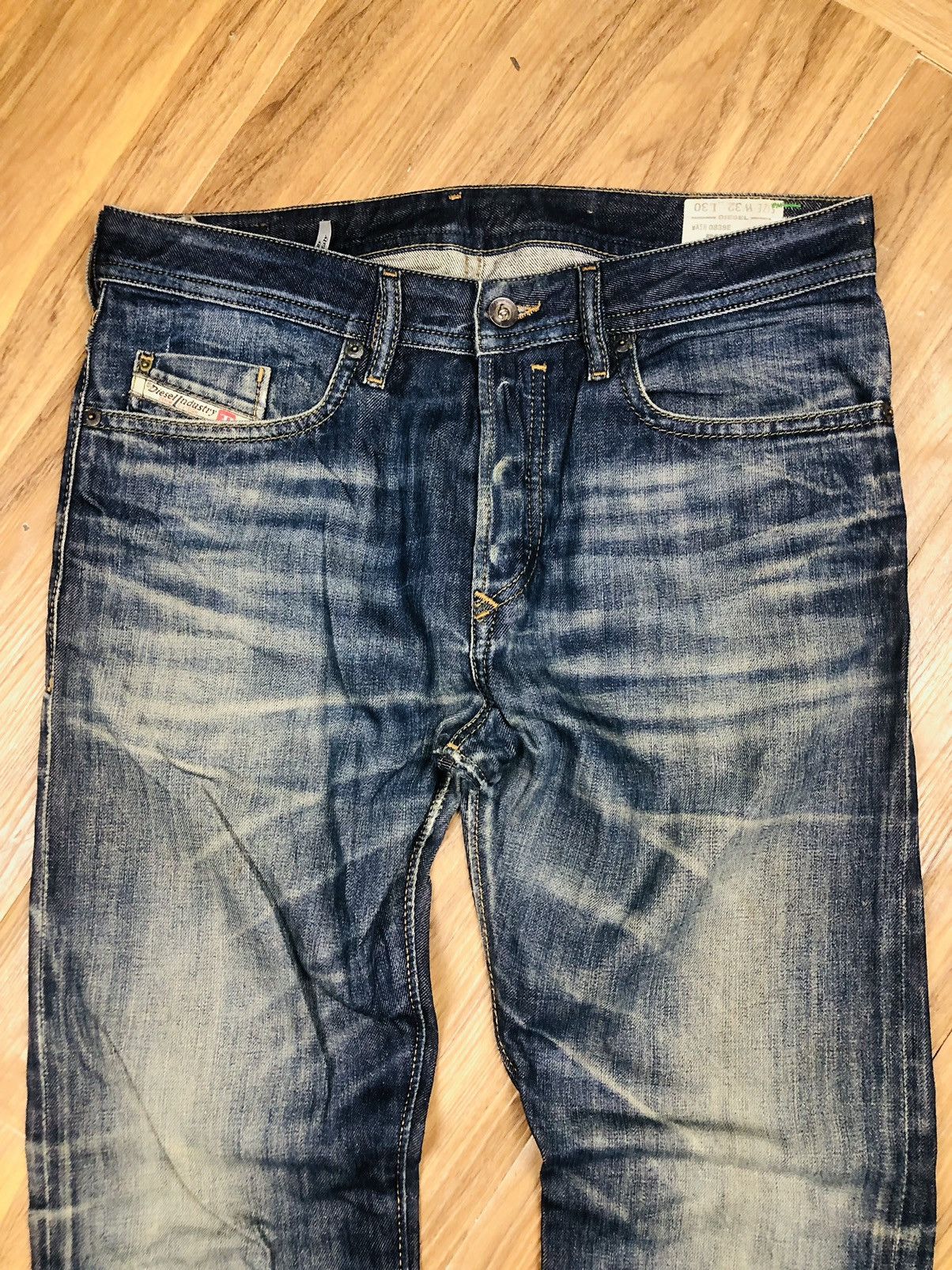 Diesel Diesel Buster 0838E Regular Slim Tapered Jeans (38) Size US 32 / EU 48 - 3 Thumbnail