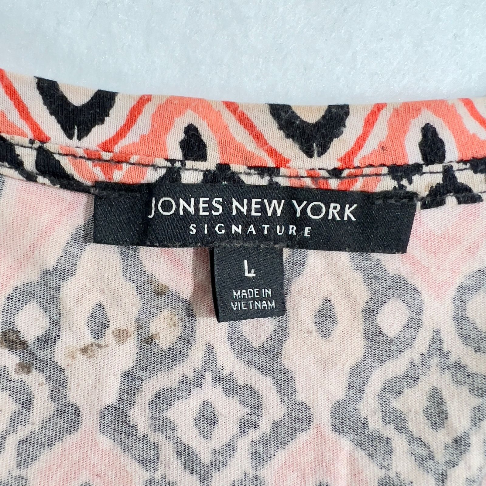 Jones New York Jones New York Signature Top Woman's L V-Neck 3/4 Sleeve Geo Size L / US 10 / IT 46 - 2 Thumbnail