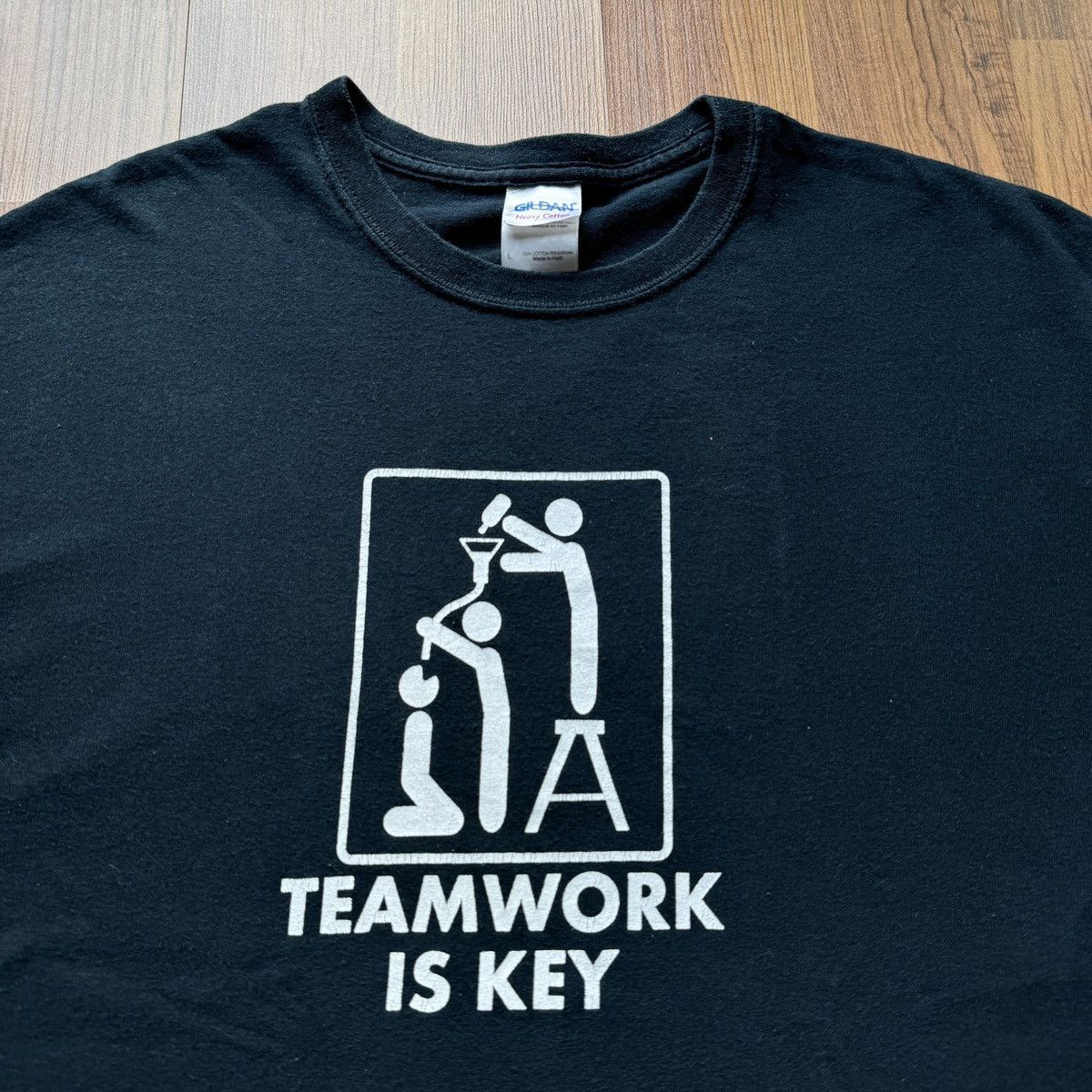 Vintage Teamwork is key funny tee alcohol drunk quote sentence y2k Size US L / EU 52-54 / 3 - 1 Thumbnail