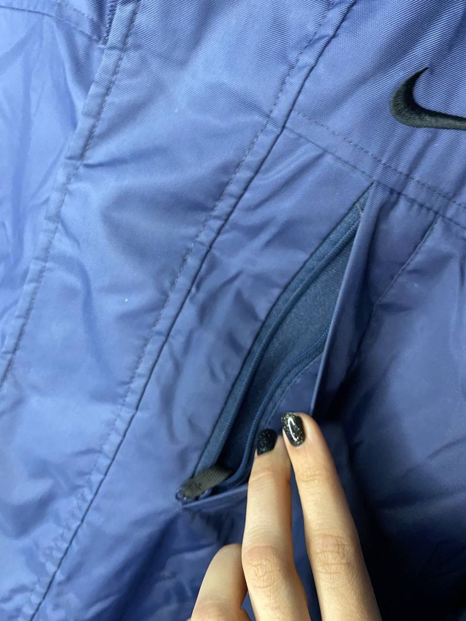 Nike Nike Vintage 90s Small Logo Blue Down Jacket Winter Parkas Size US L / EU 52-54 / 3 - 13 Thumbnail