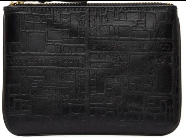 Comme des Garcons Comme des Garçons Embossed Logo Small Pouch in Black Size ONE SIZE - 2 Thumbnail