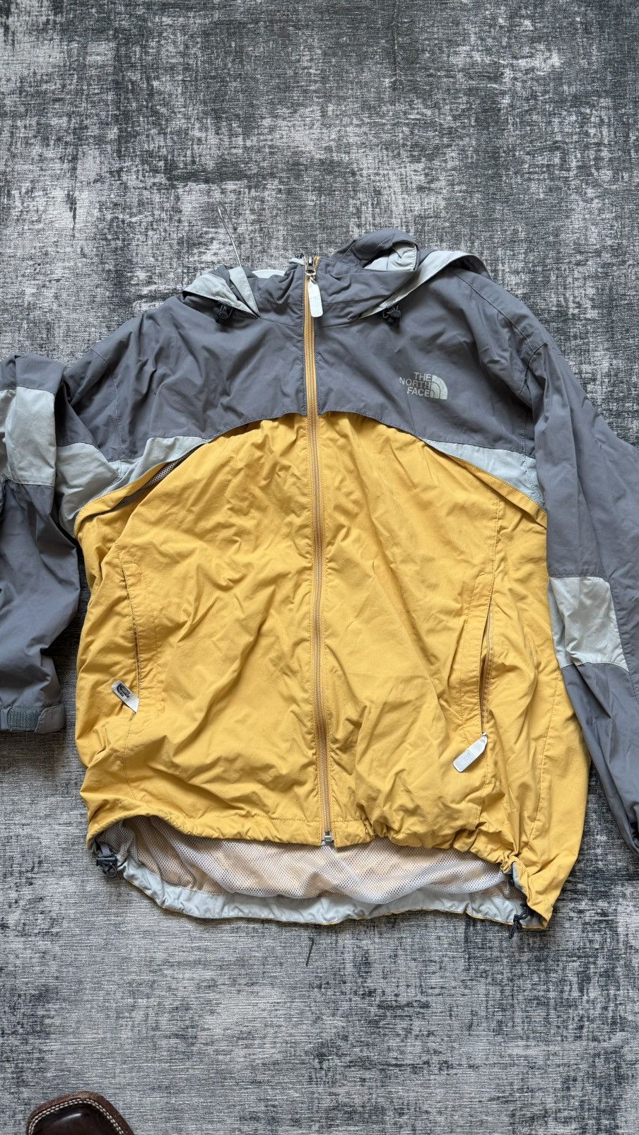 The North Face North face rain jacket Size US L / EU 52-54 / 3 - 1 Thumbnail