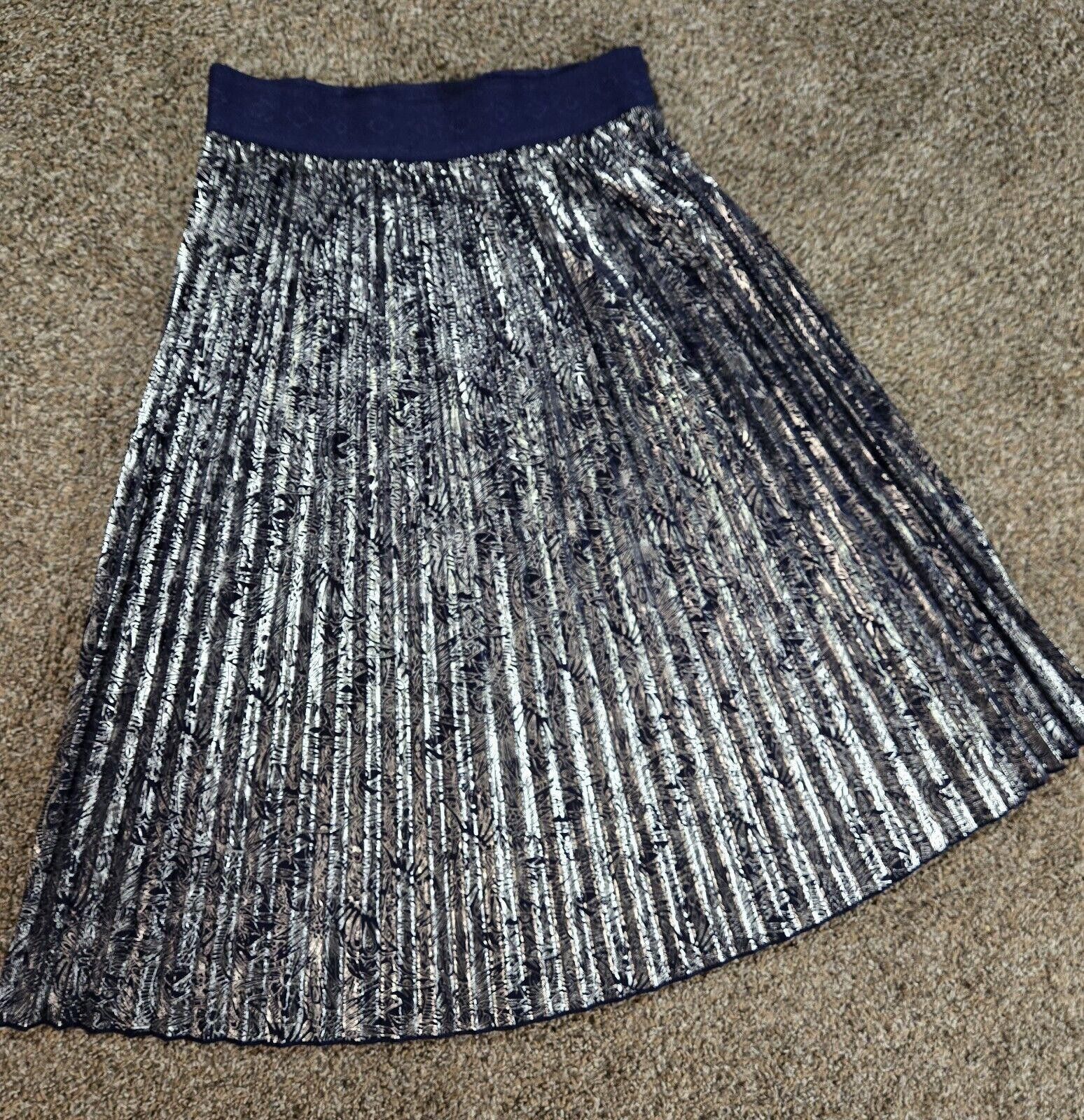 Designer LuLaRoe Elegant Jill Small Navy Silver Pleated Midi Skirt Size 28" / US 6 / IT 42 - 8 Thumbnail