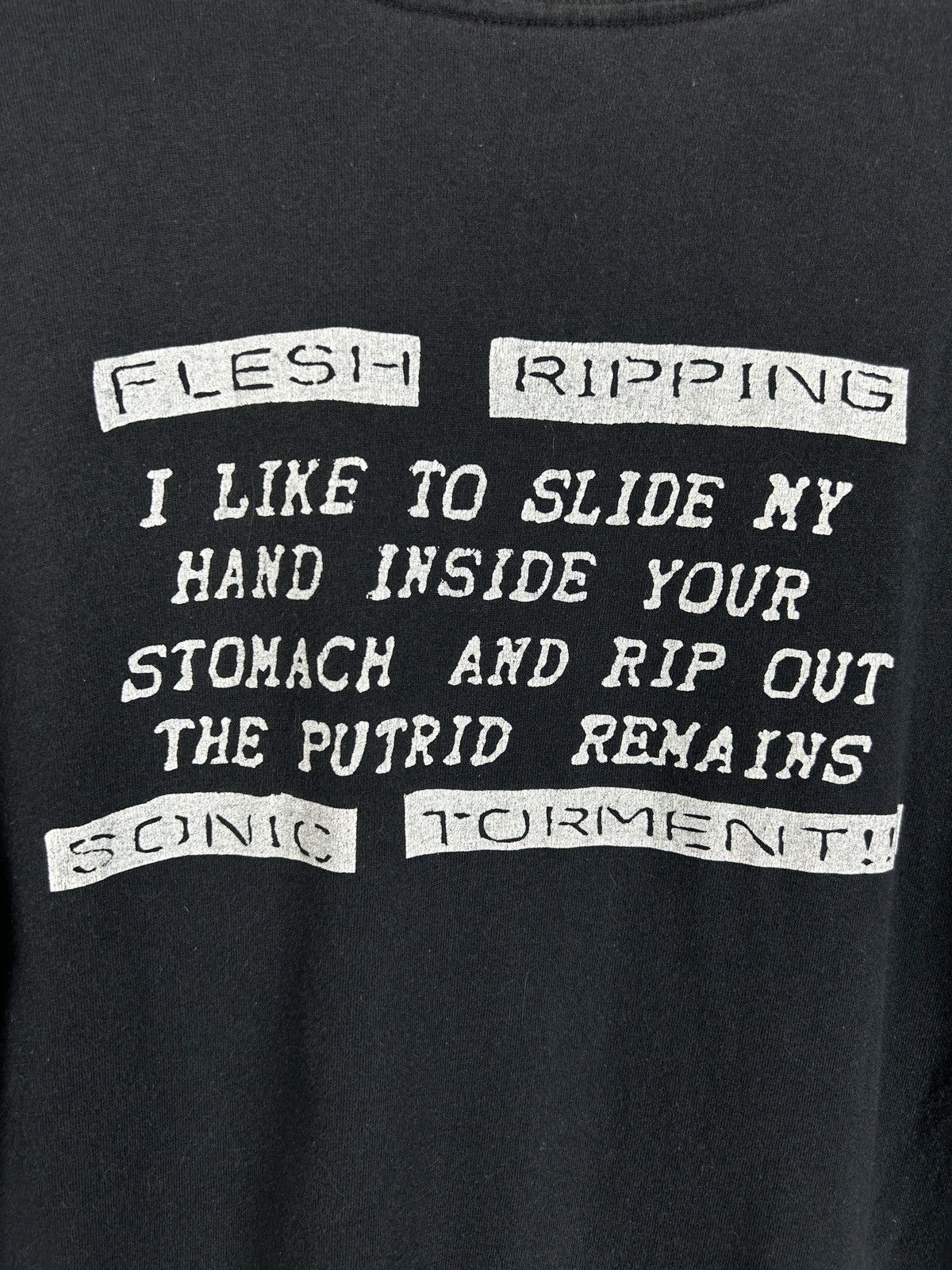 Band Tees Vintage Carcass Flesh Ripping Sonic Torment T-Shirt ~M Size US M / EU 48-50 / 2 - 7 Thumbnail