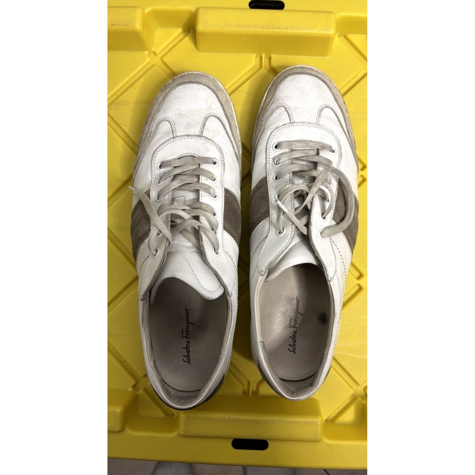 Vintage FERRAGAMO Men’s Achille Signature Leather Sneakers White Beige 11.5 M US S029 Size US 12 / EU 45 - 3 Thumbnail