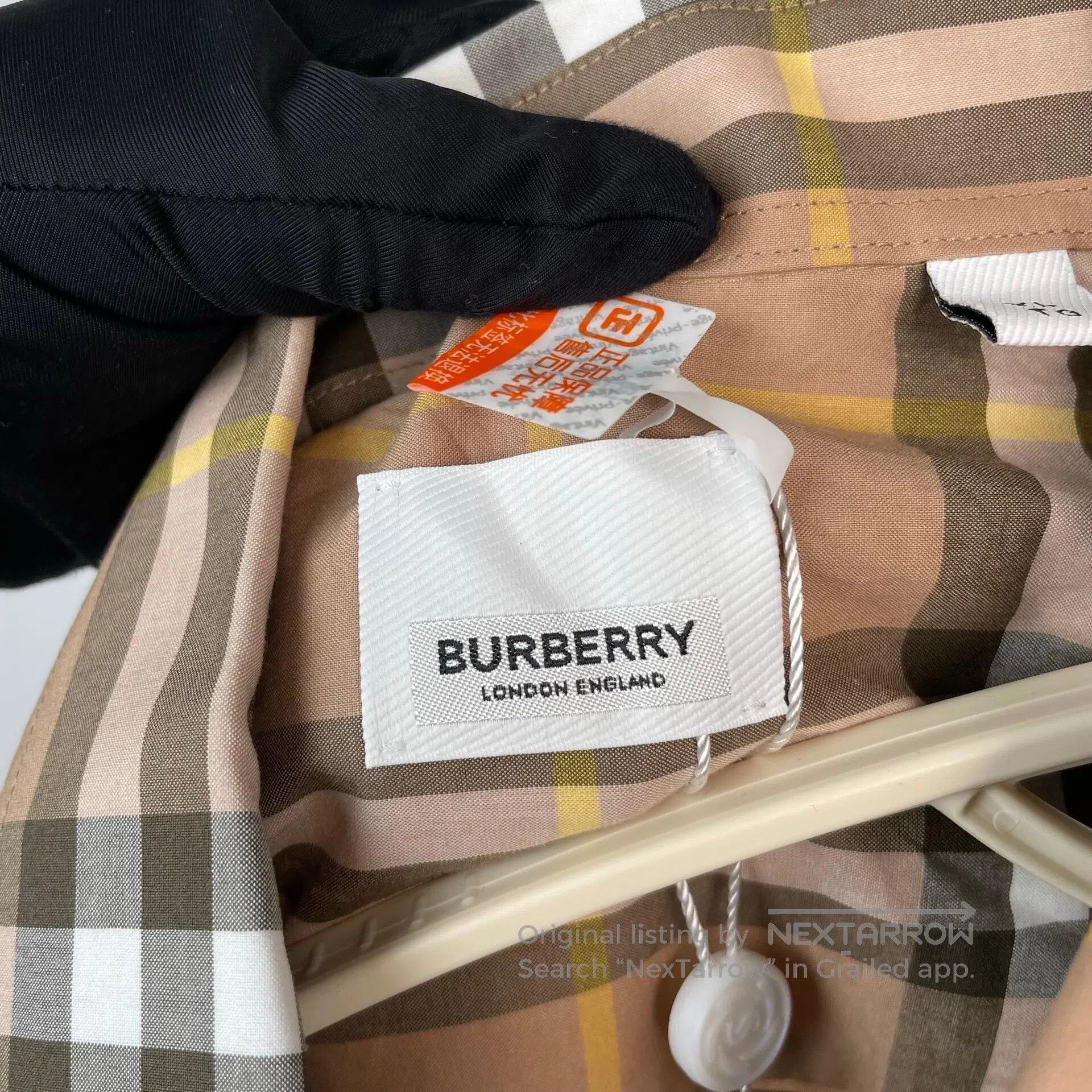 Burberry Burberry Classic Beige Plaid Short Sleeve| Size US XL / EU 56 / 4 - 4 Thumbnail