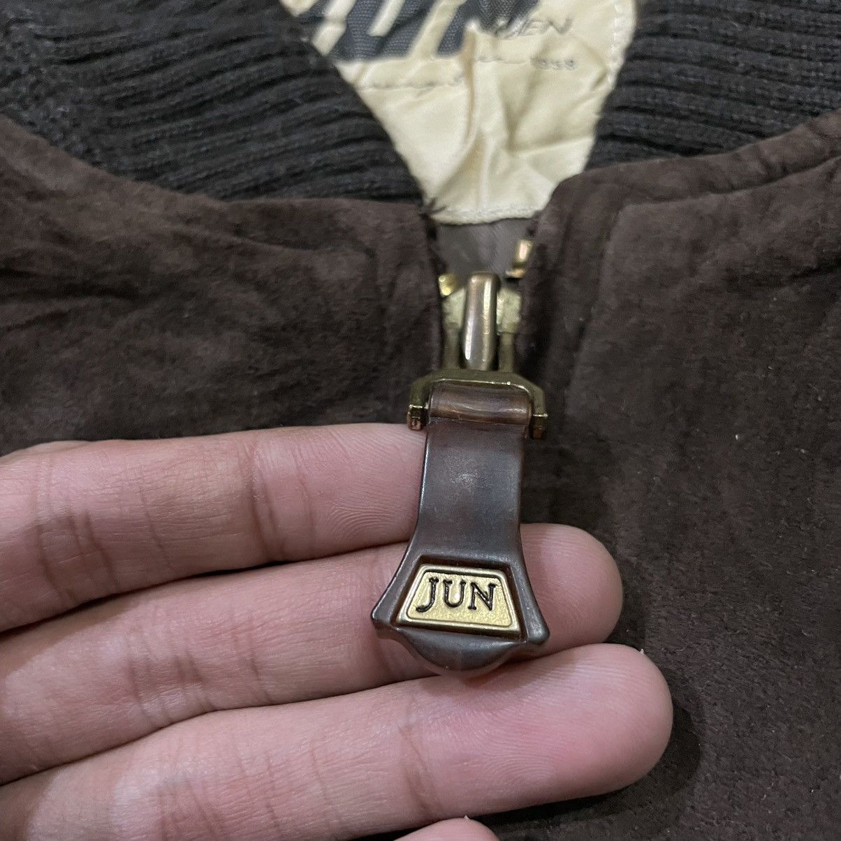 Leather Vintage Jun Men Suede Pigskin Leather Bomber Jacket Size US M / EU 48-50 / 2 - 10 Thumbnail