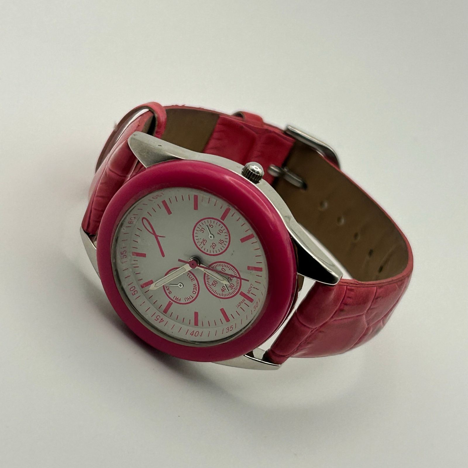 Other Avon Breast Cancer Awareness Pink Watch Working New Battery Size ONE SIZE - 4 Thumbnail