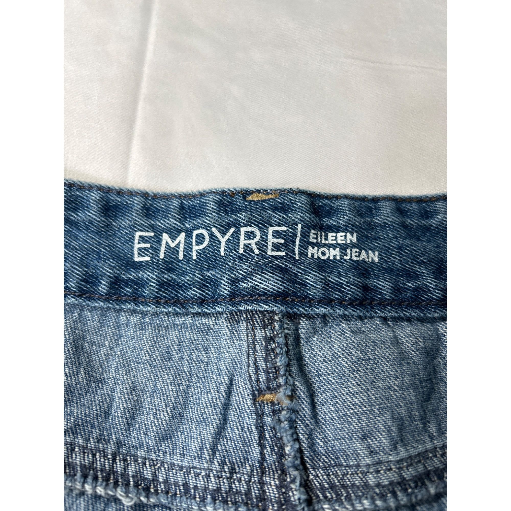 Empyre Empyre Eileen Womens Mom Jean Ripped Denim Size 13 SKU 7104 Size 31" - 3 Thumbnail
