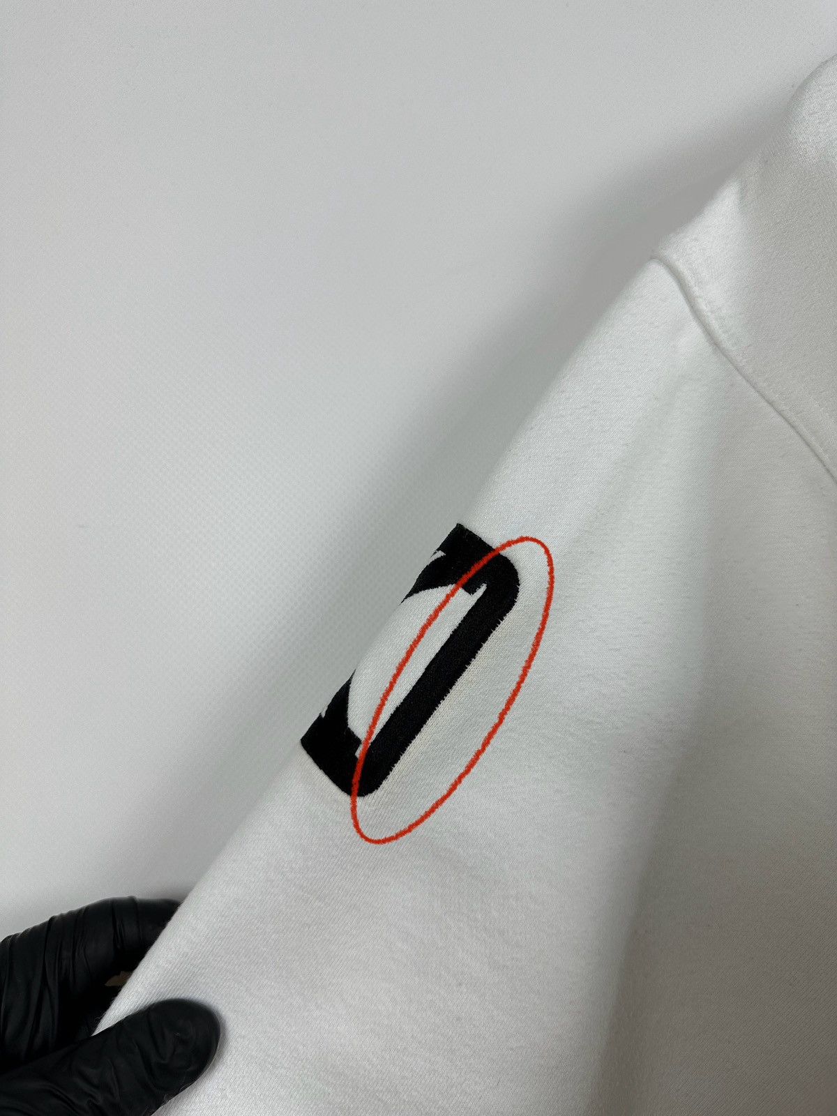 Karl Kani 90s Vintage Karl Kani Big Logo Dollar $ White Sweatshirt Size US S / EU 44-46 / 1 - 22 Thumbnail